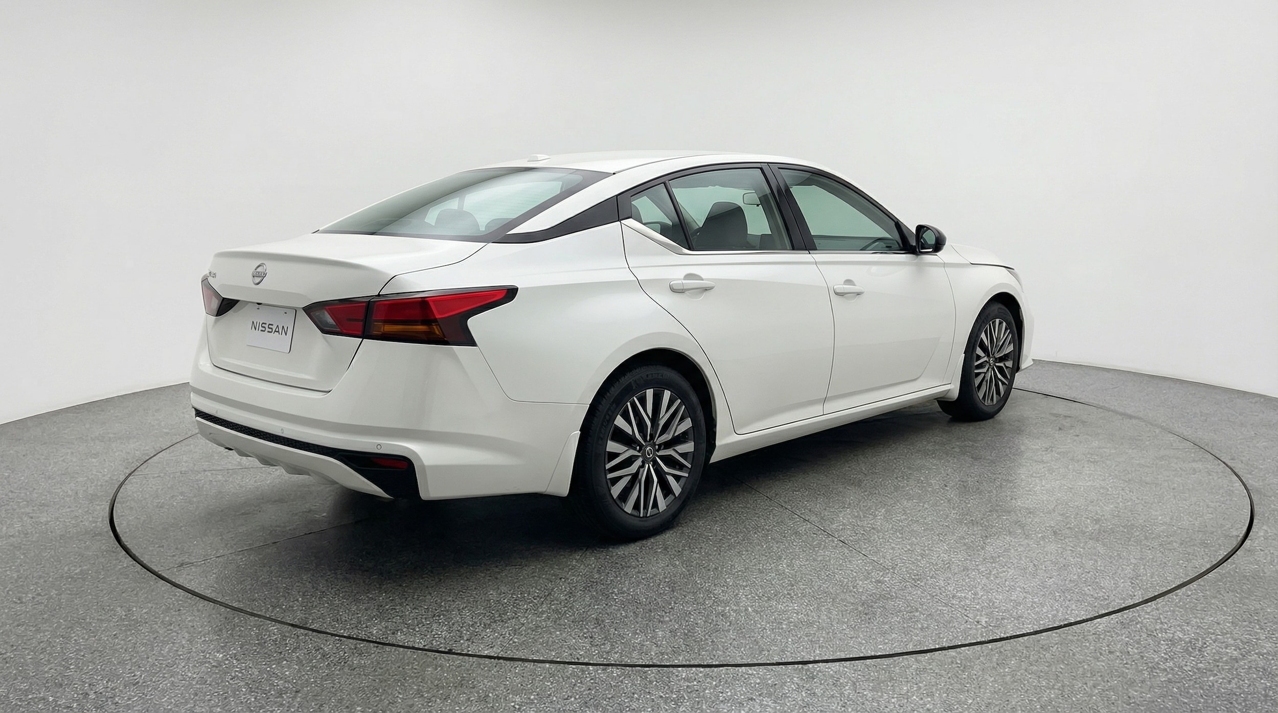 Thumbnail: 2025 Nissan Altima - 7