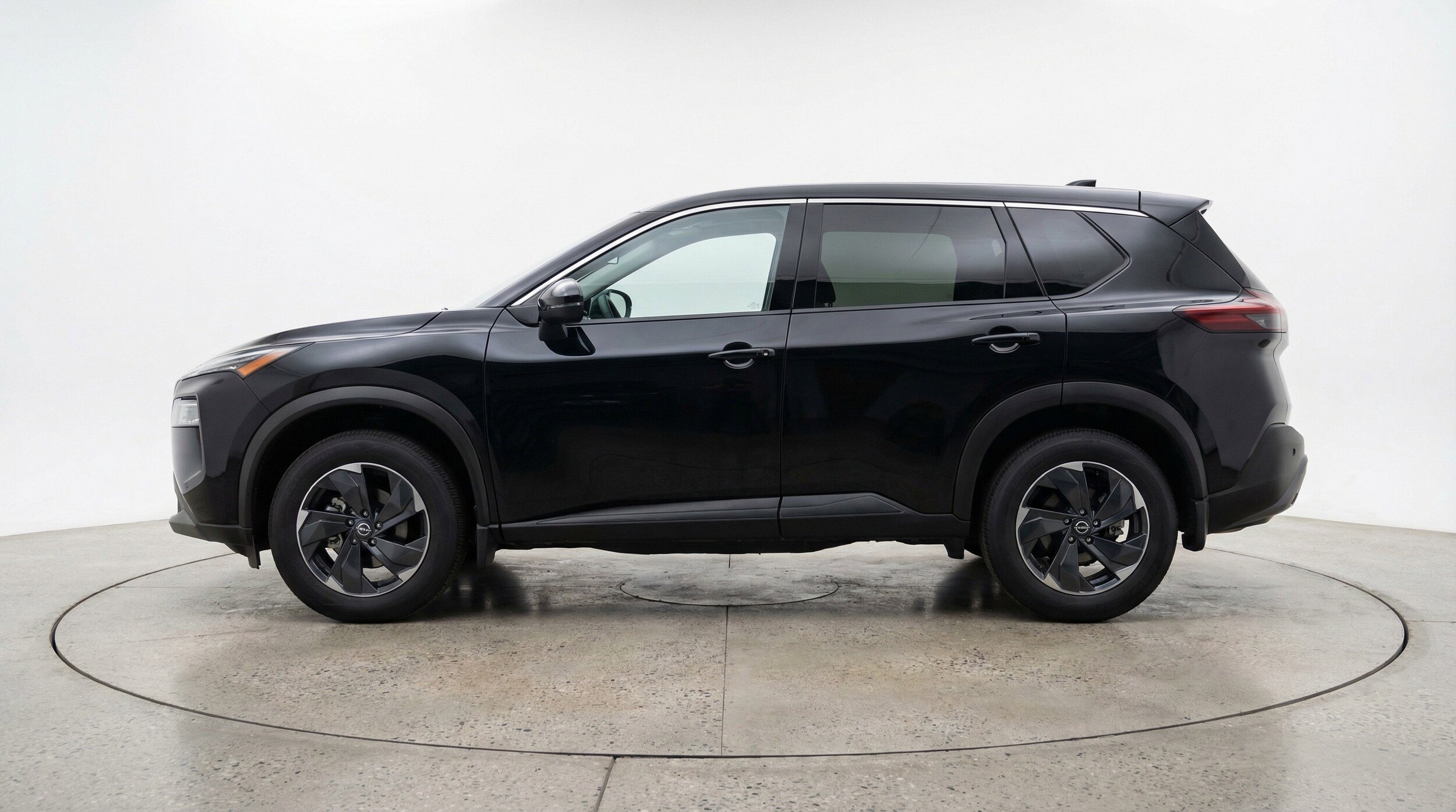 Thumbnail: 2025 Nissan Rogue - 5