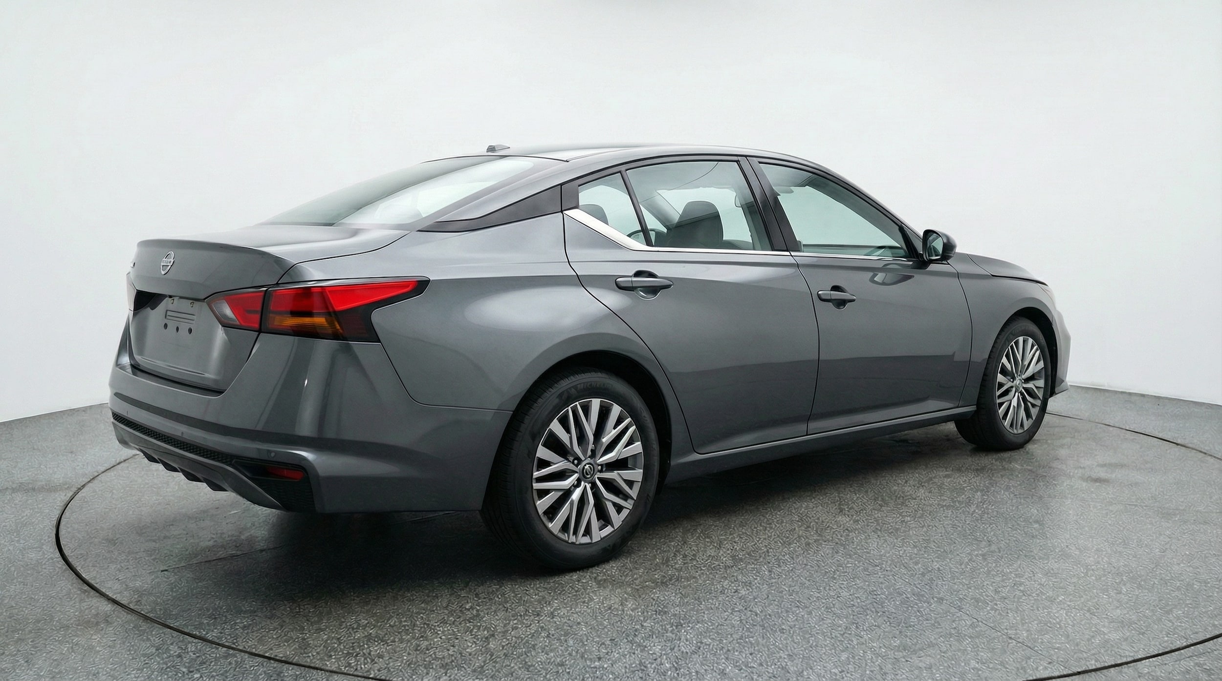 Thumbnail: 2025 Nissan Altima - 7