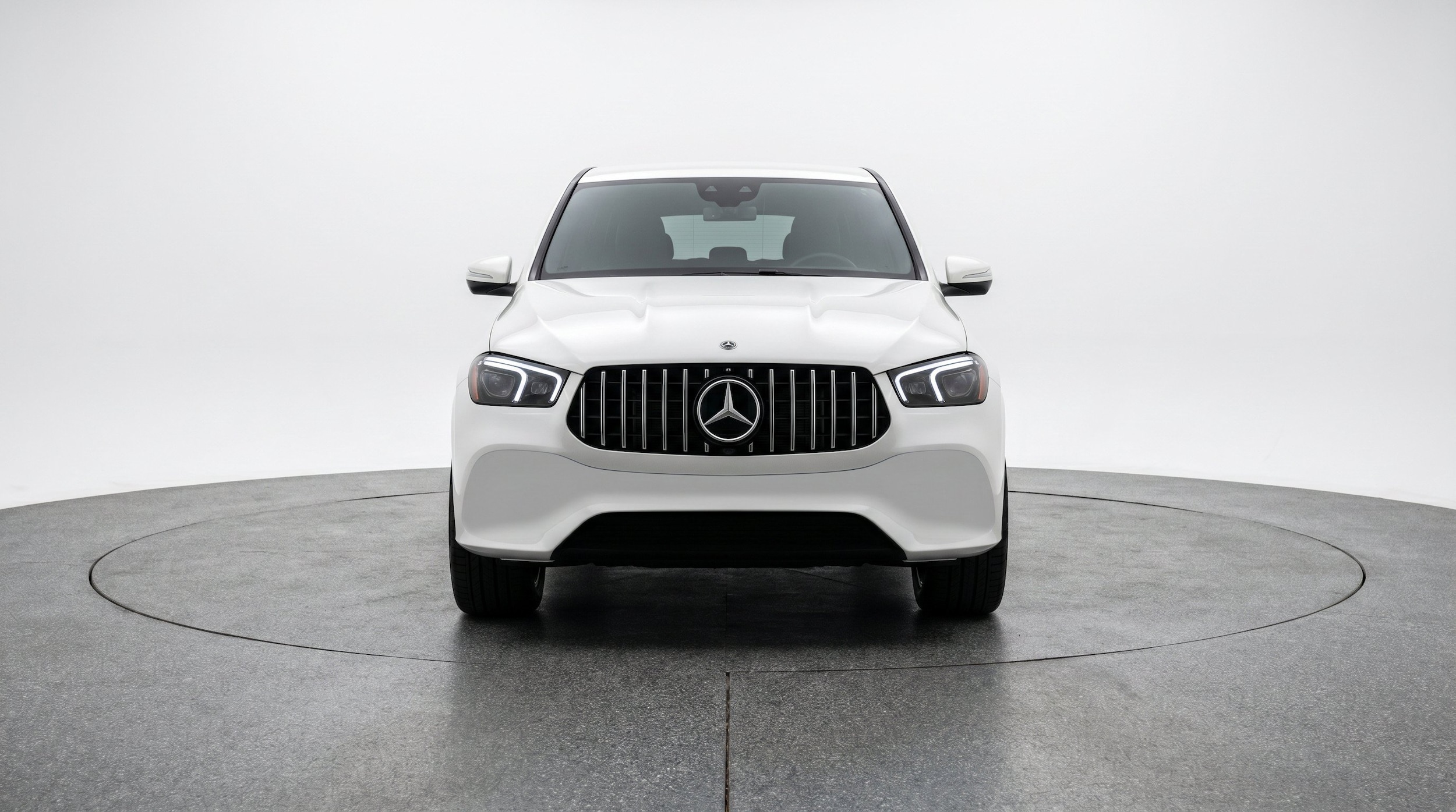 Thumbnail: 2026 Mercedes-Benz GLE - 2