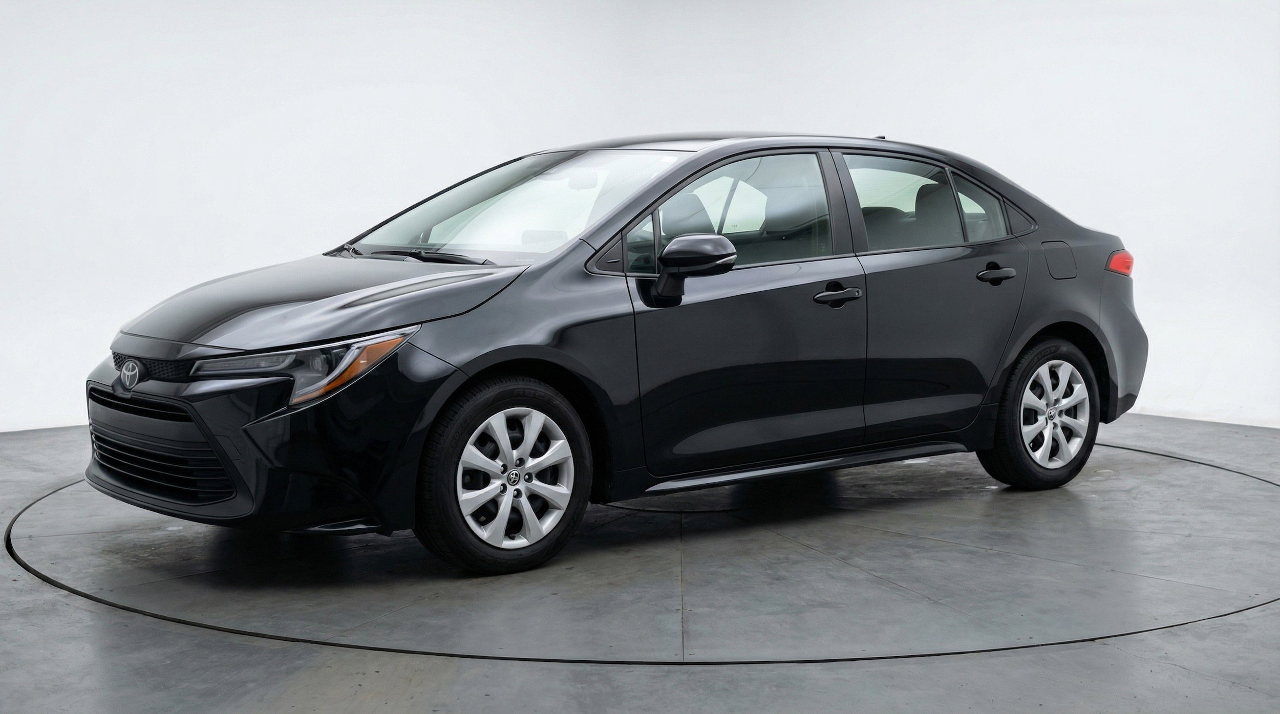 Thumbnail: 2025 Toyota Corolla - 3