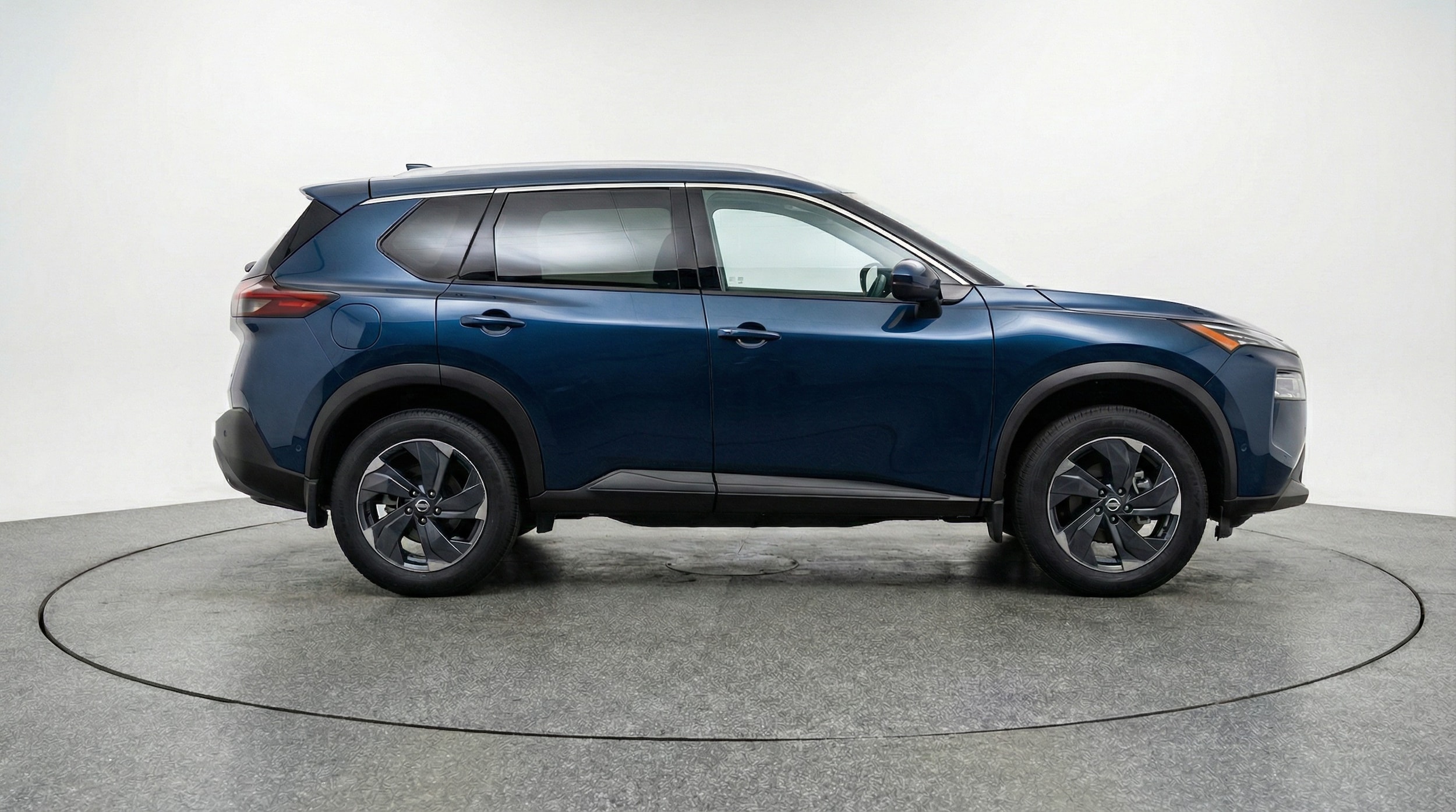 Thumbnail: 2025 Nissan Rogue - 8