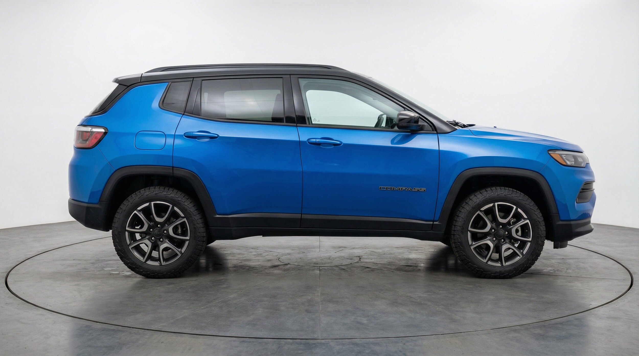 Thumbnail: 2025 Jeep Compass - 11