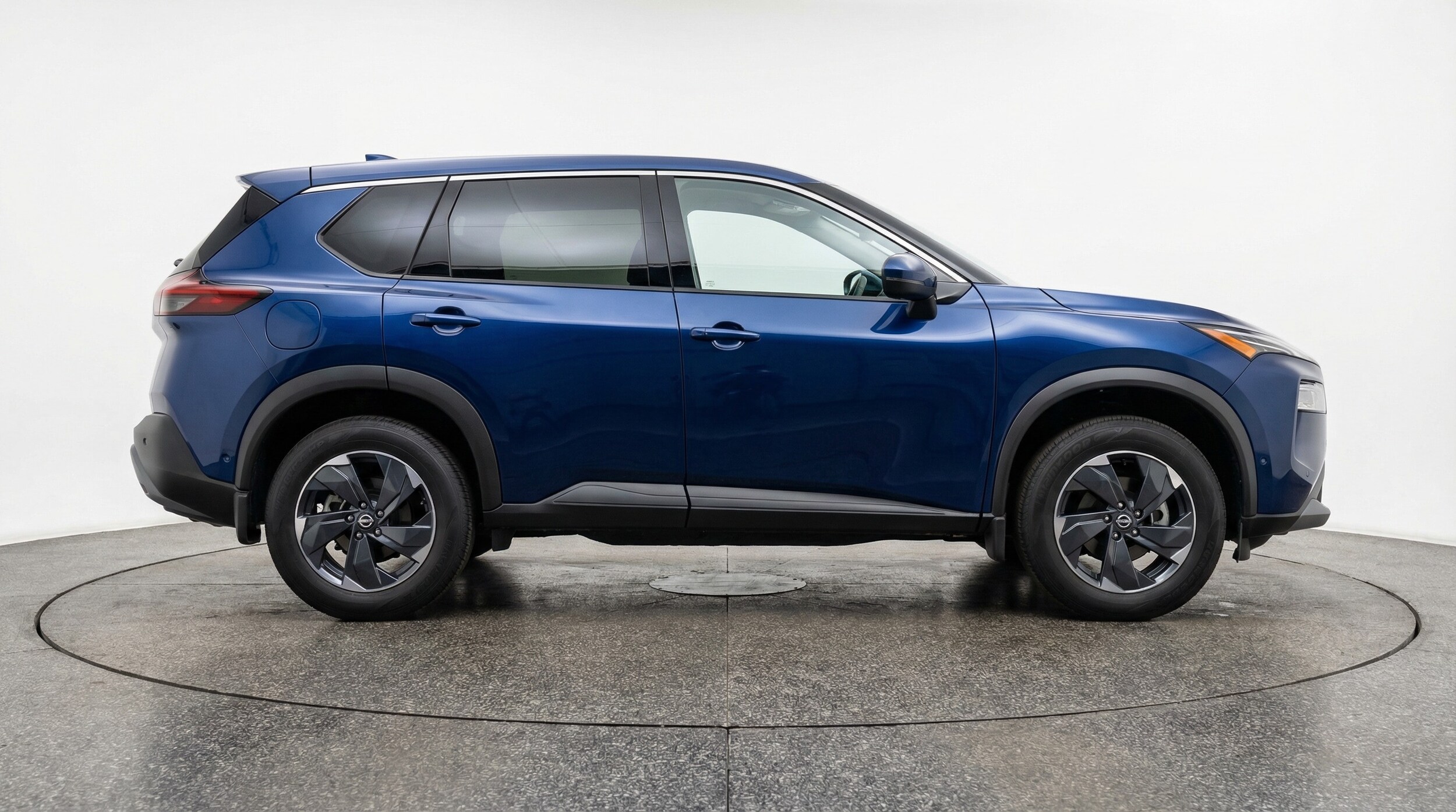 Thumbnail: 2025 Nissan Rogue - 8