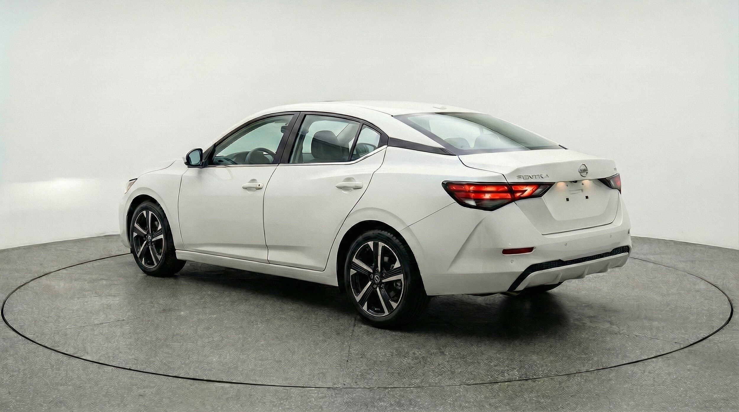 Thumbnail: 2025 Nissan Sentra - 6