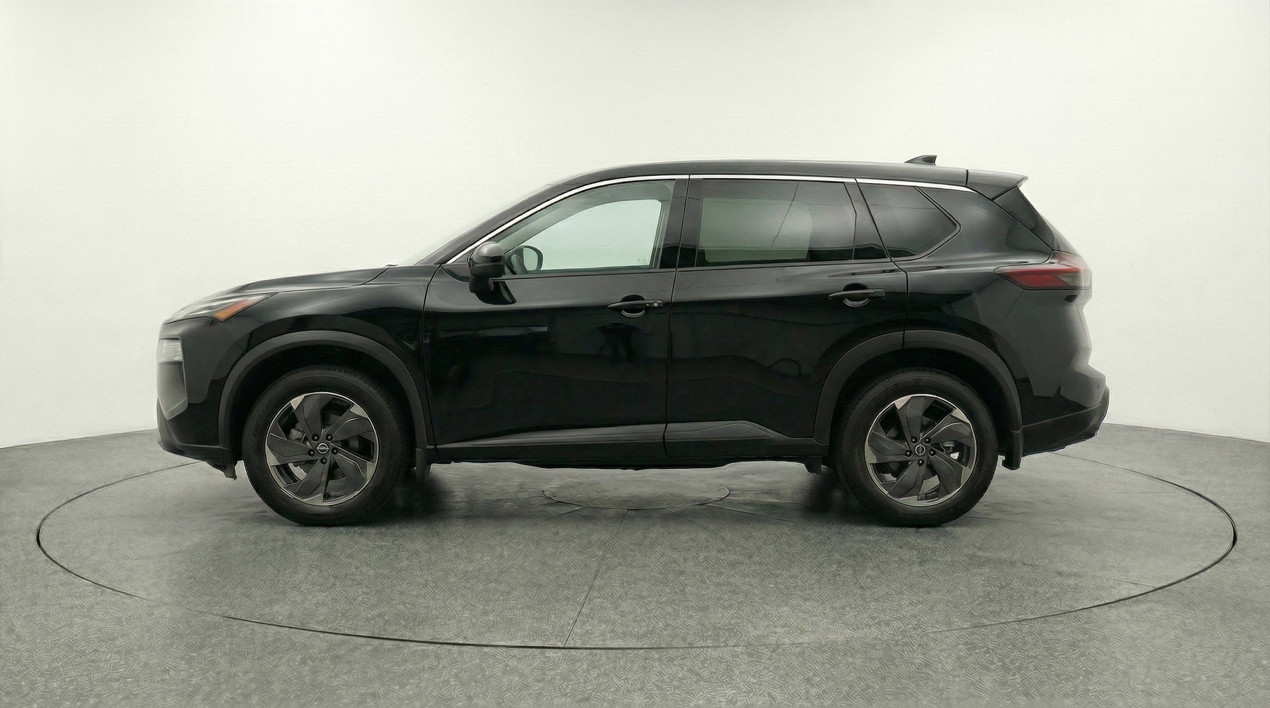 Thumbnail: 2025 Nissan Rogue - 5