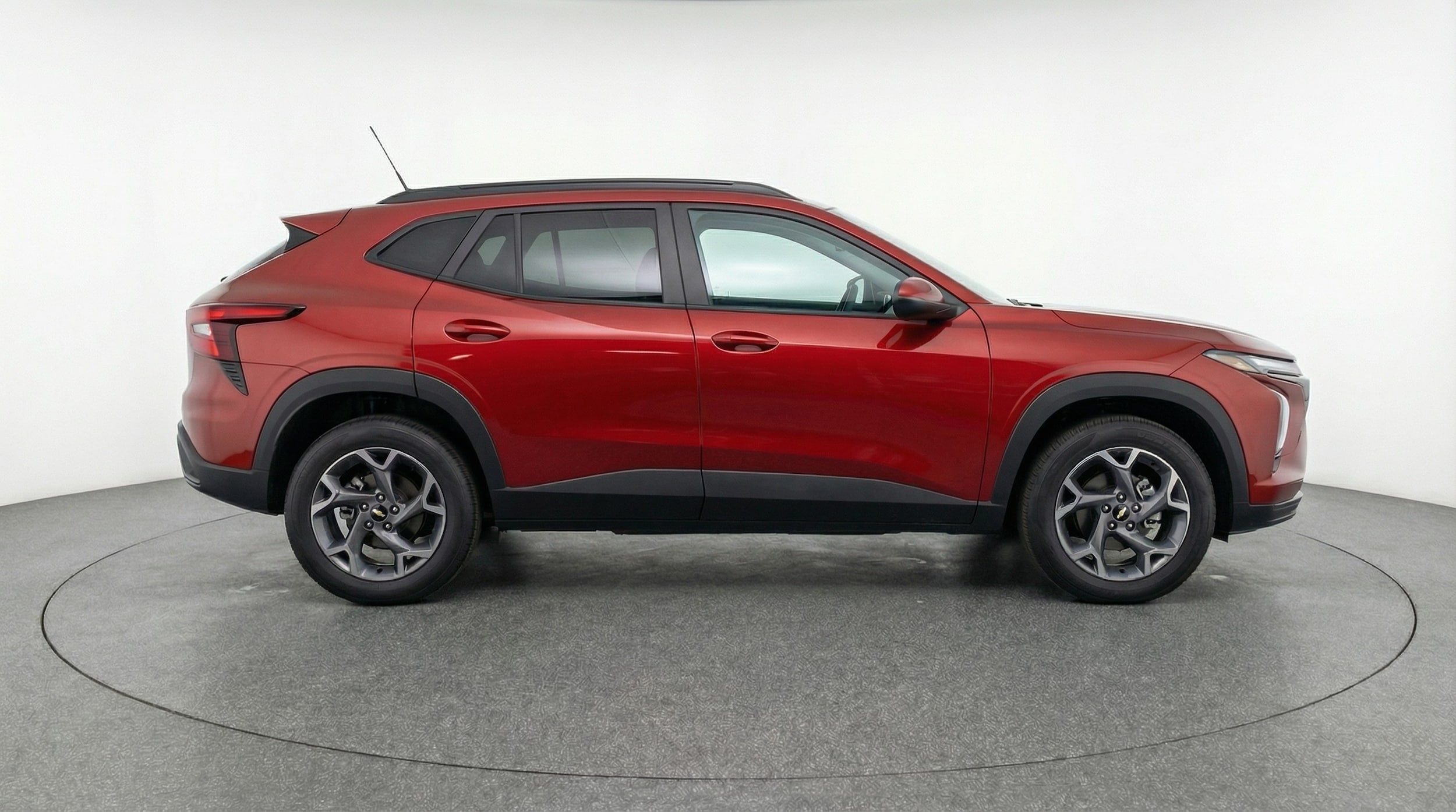 Thumbnail: 2025 Chevrolet Trax - 8