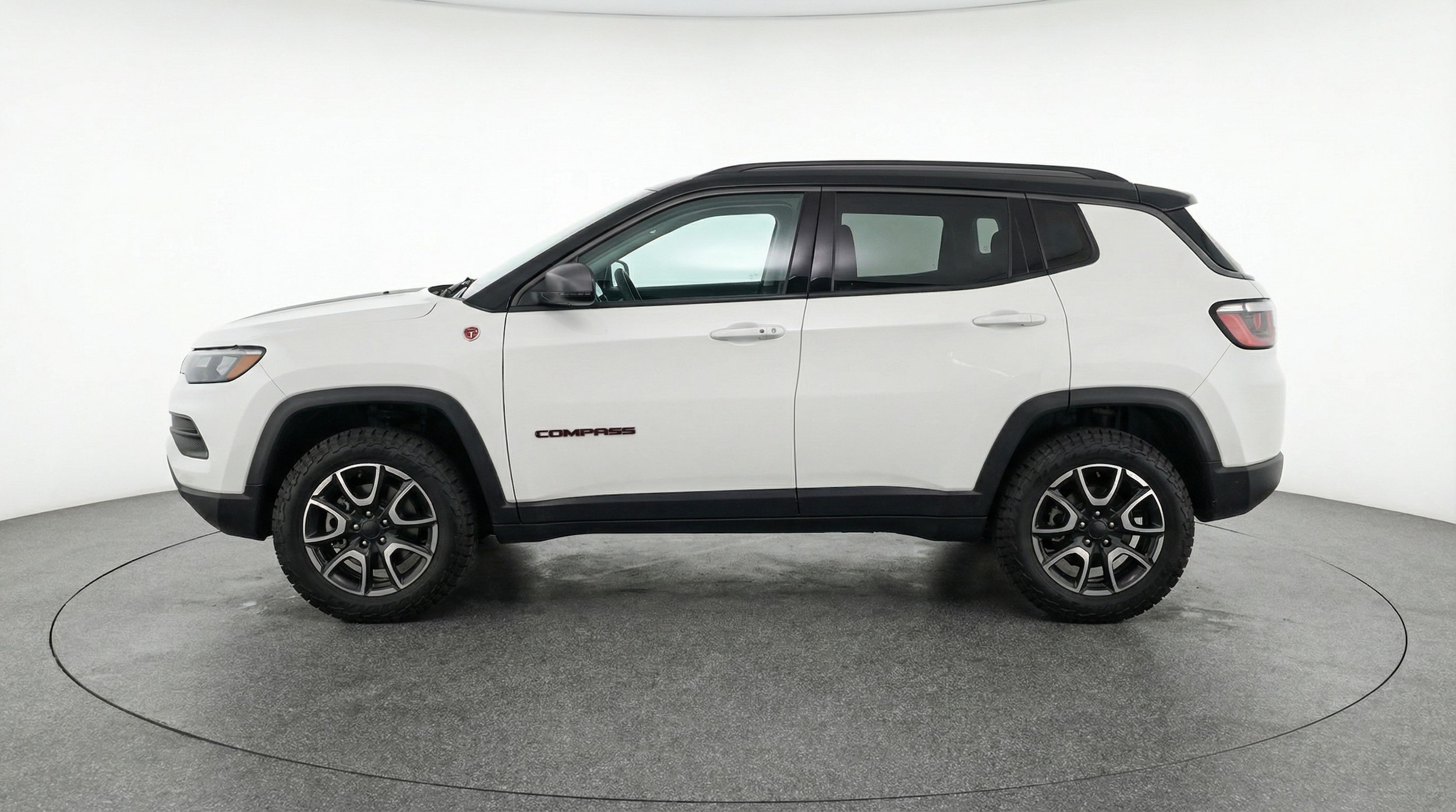 Thumbnail: 2025 Jeep Compass - 4