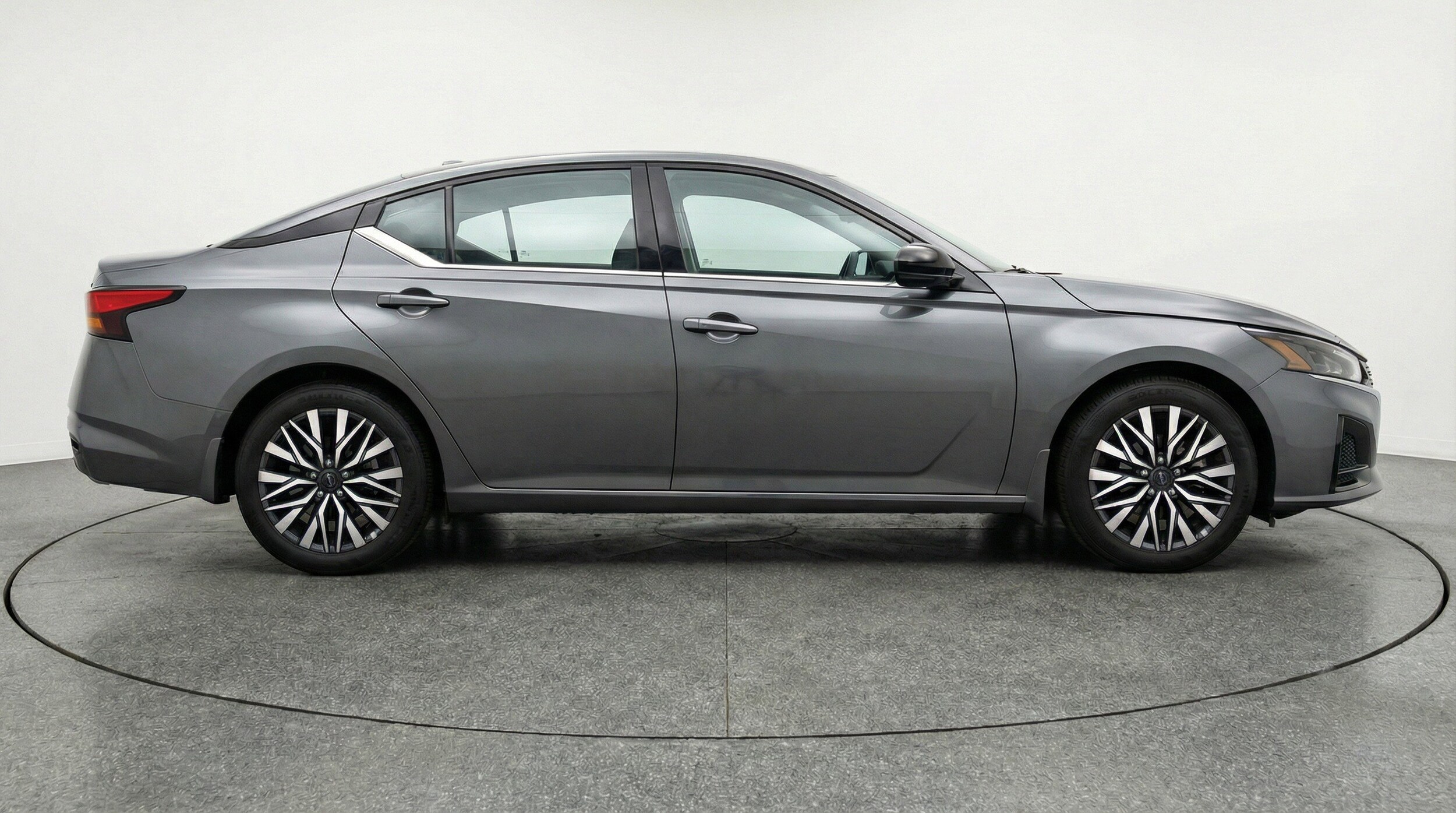 Thumbnail: 2025 Nissan Altima - 11