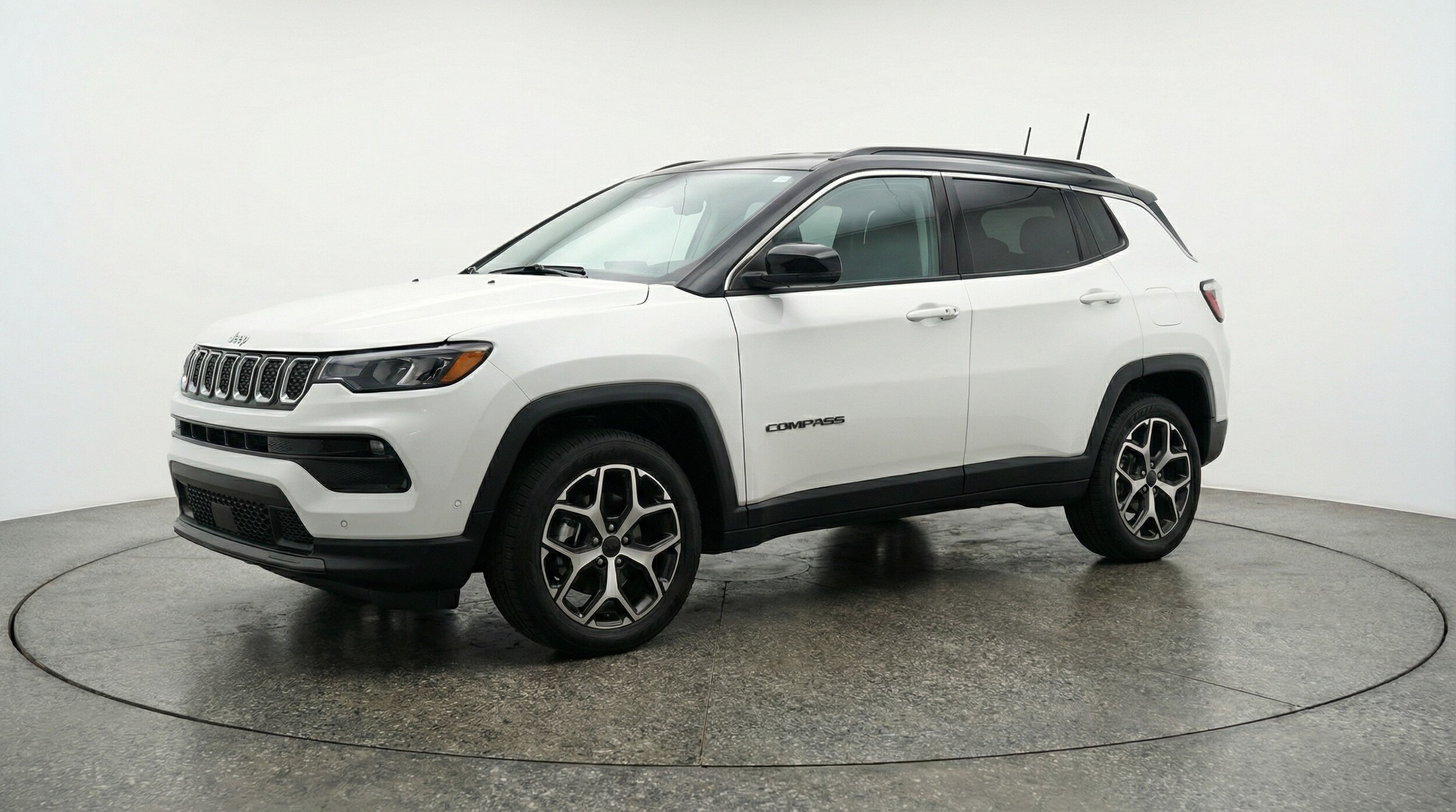 Thumbnail: 2025 Jeep Compass - 3