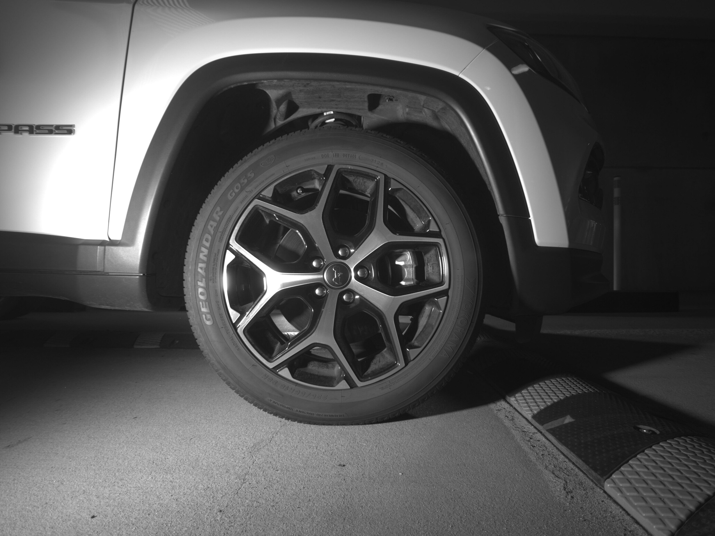 Thumbnail: 2025 Jeep Compass - 13