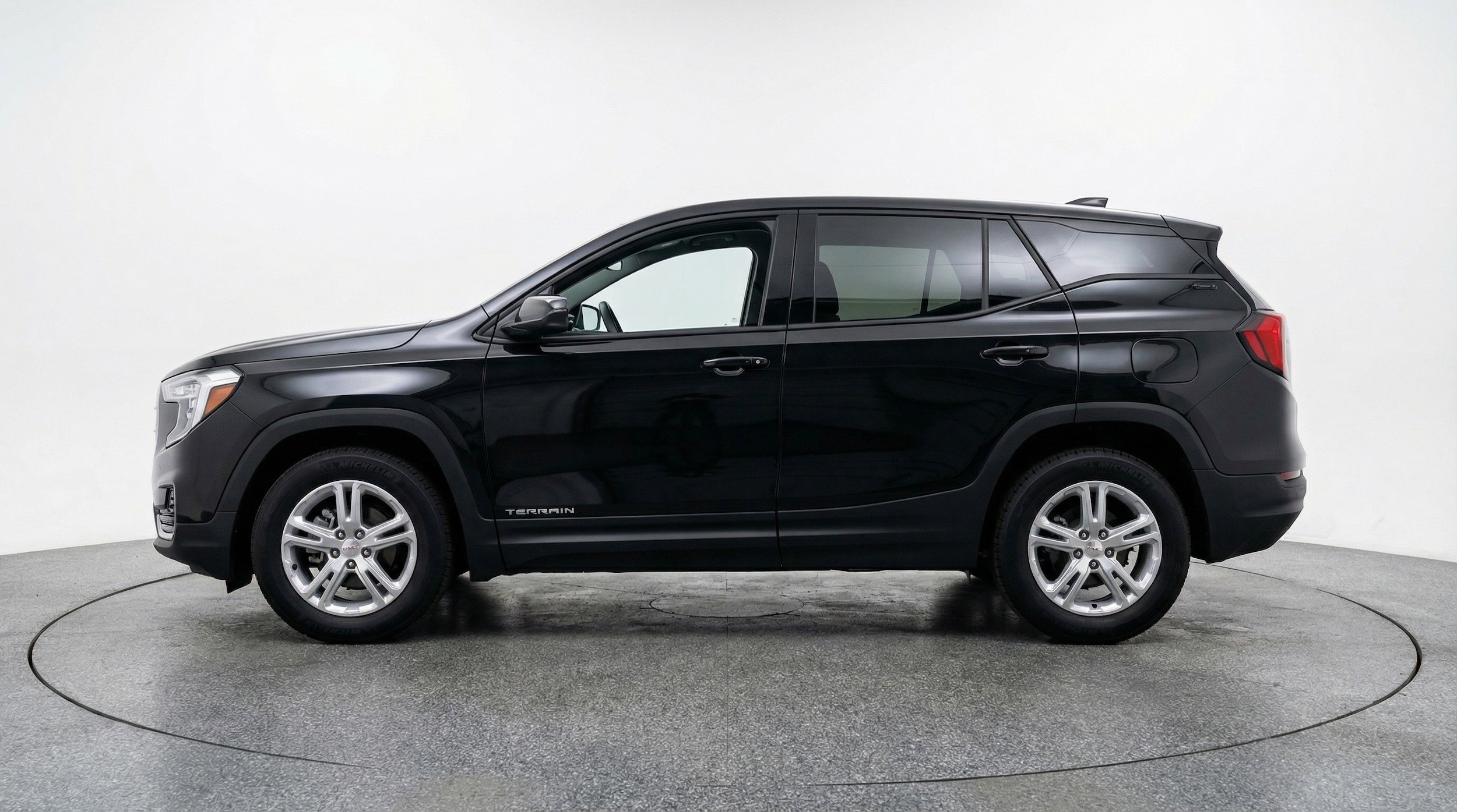 Thumbnail: 2024 GMC Terrain - 5