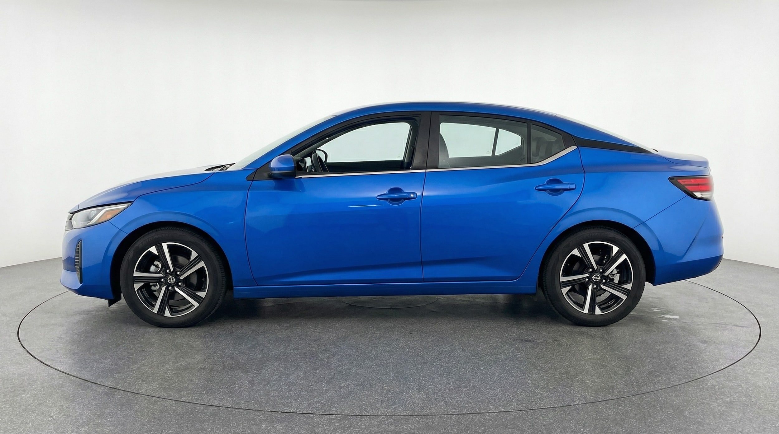 Thumbnail: 2025 Nissan Sentra - 4