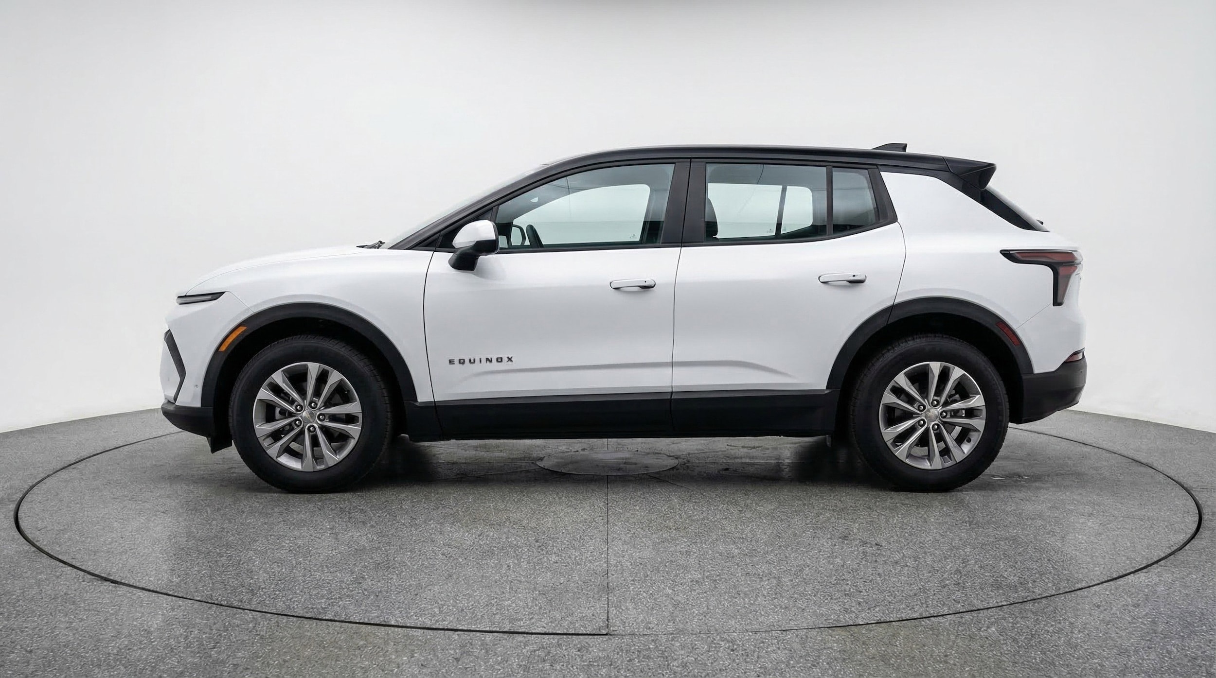 Thumbnail: 2025 Chevrolet Equinox - 5