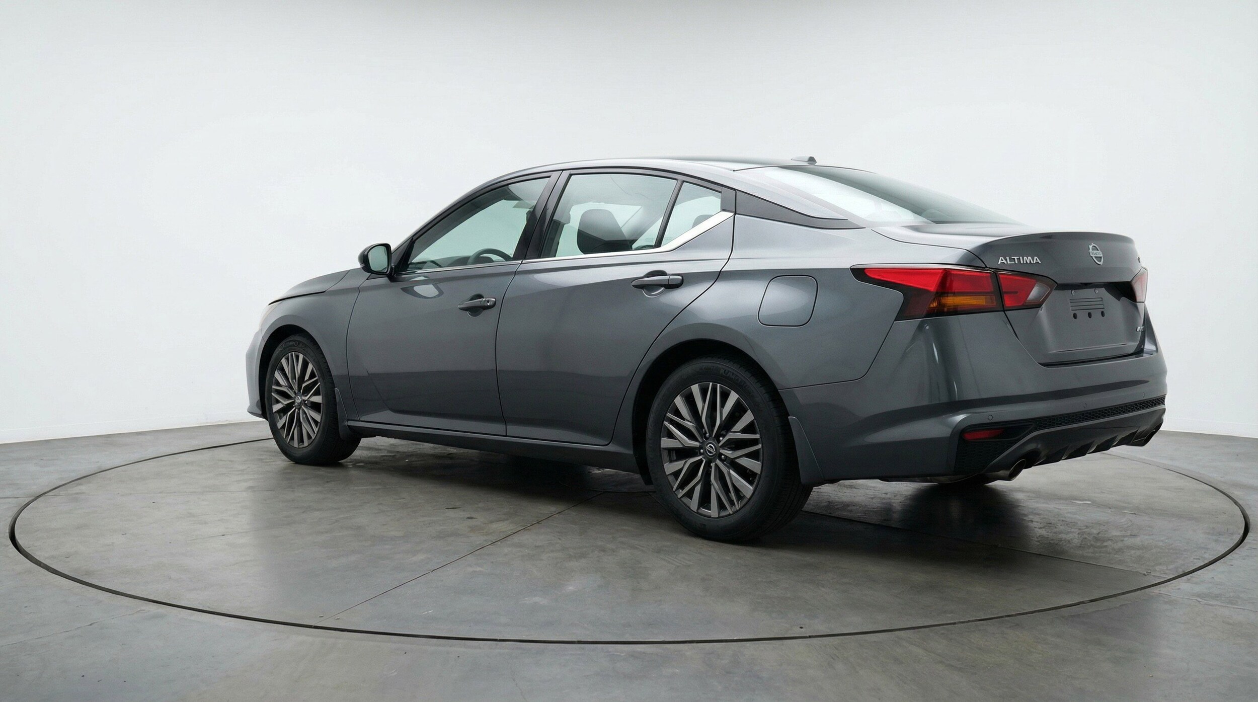 Thumbnail: 2025 Nissan Altima - 6