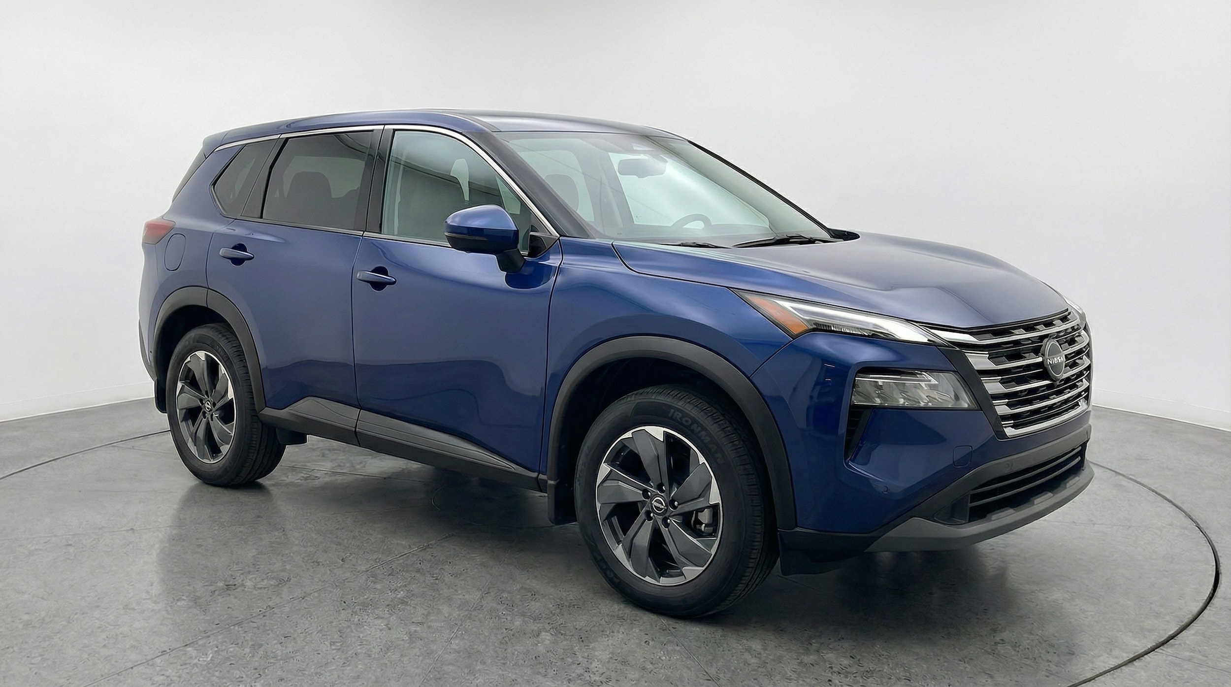 Thumbnail: 2025 Nissan Rogue - 1