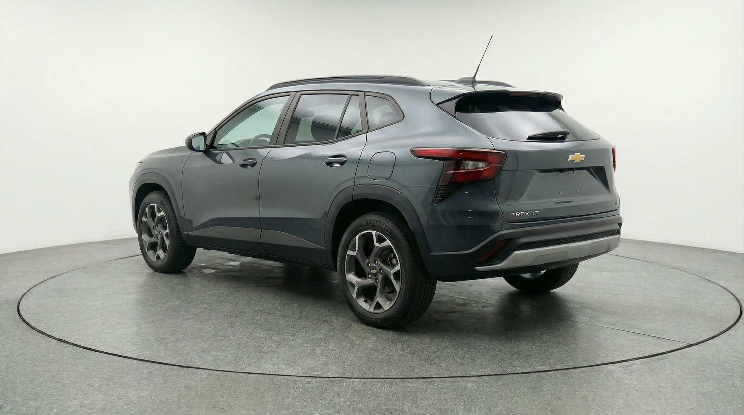 Thumbnail: 2025 Chevrolet Trax - 5