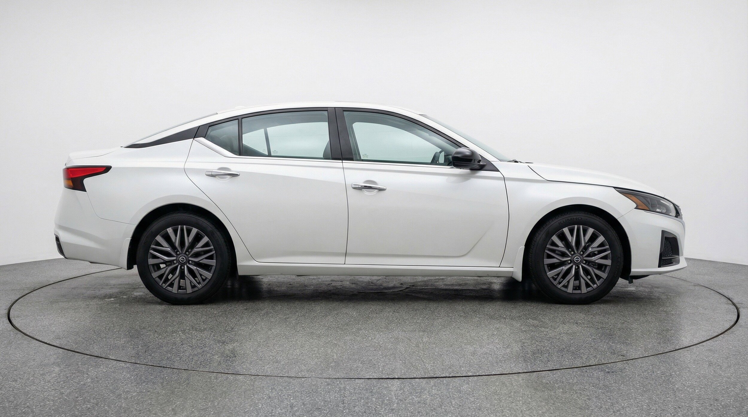 Thumbnail: 2025 Nissan Altima - 11