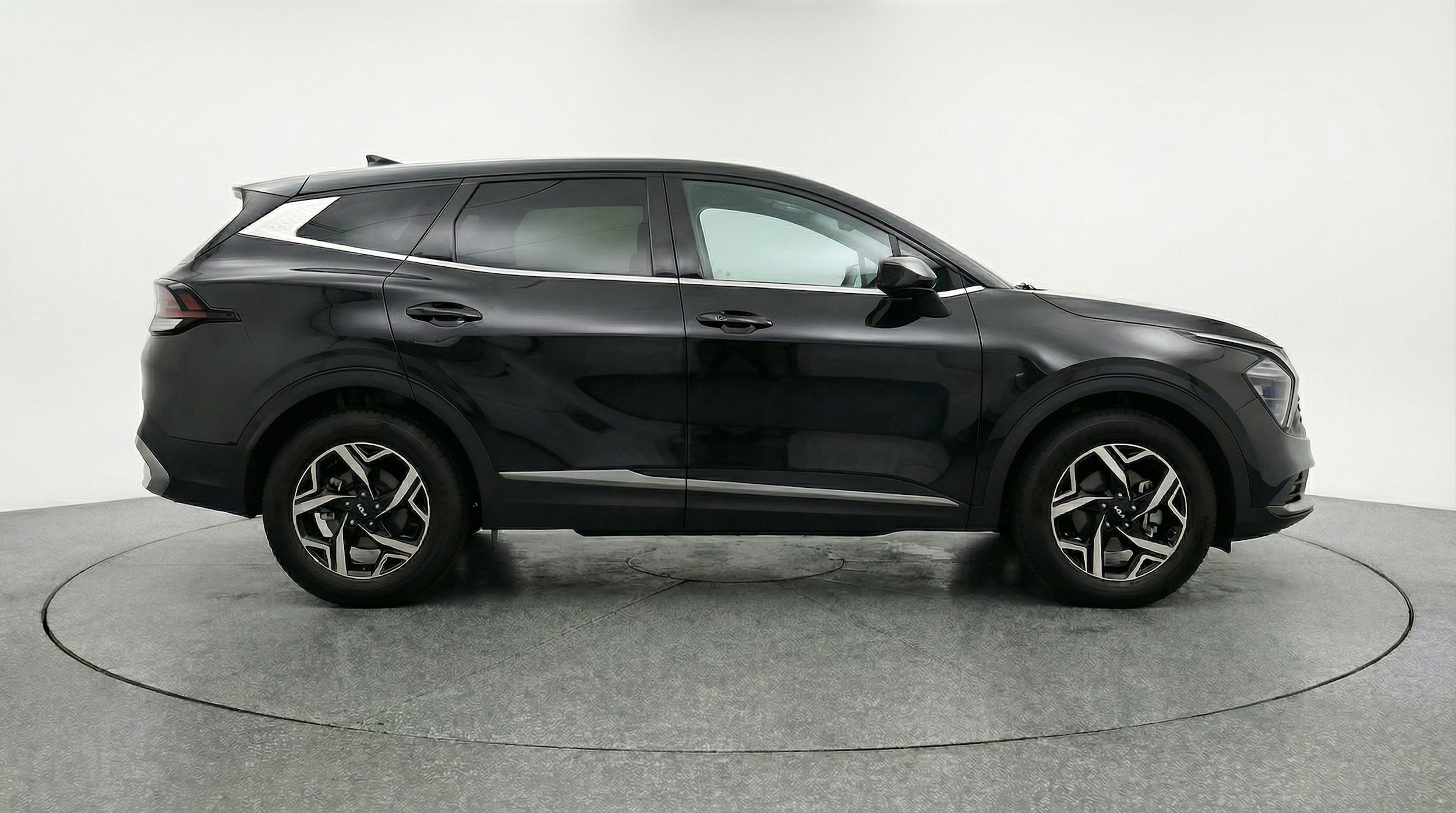 Thumbnail: 2025 Kia Sportage - 8