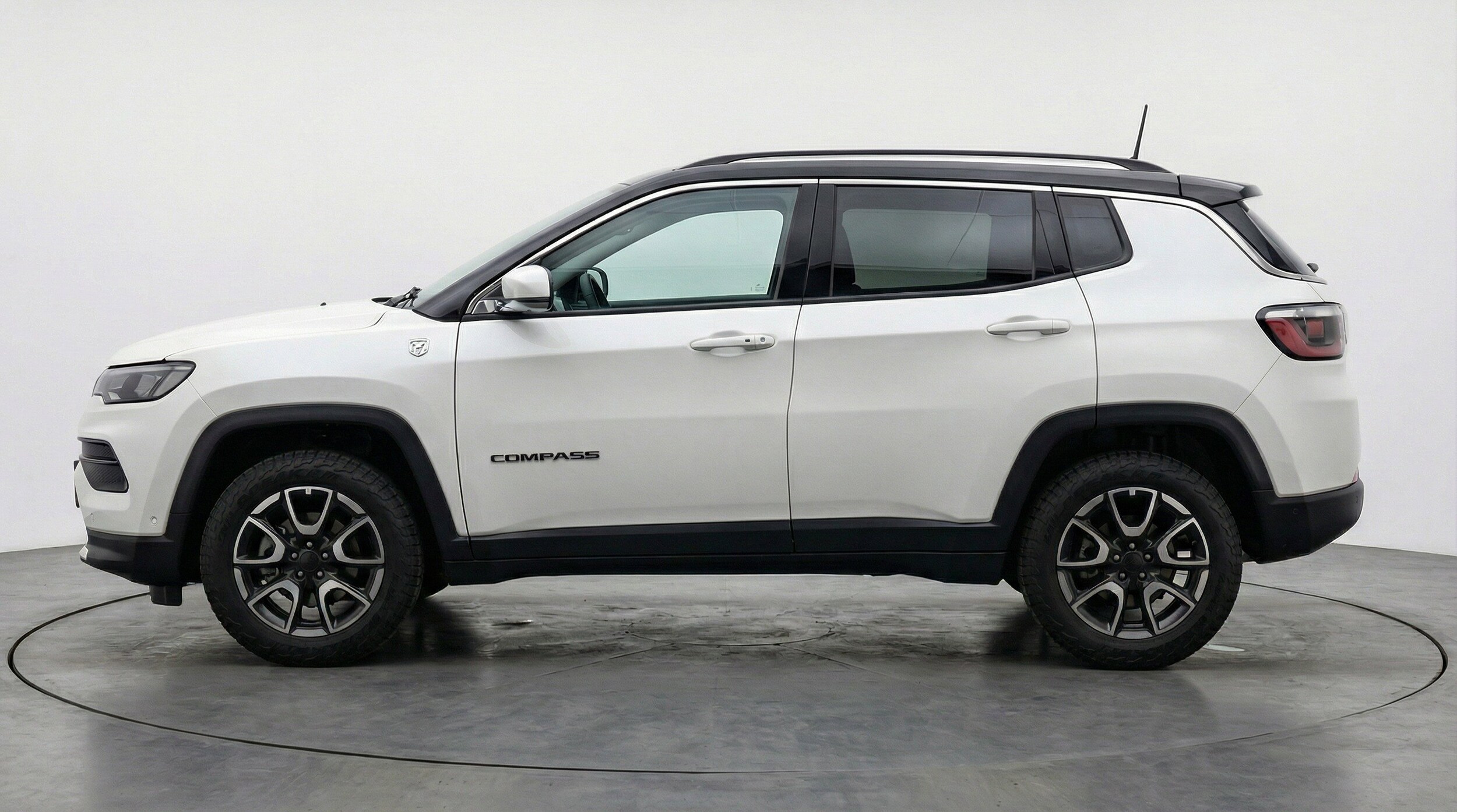 Thumbnail: 2025 Jeep Compass - 5