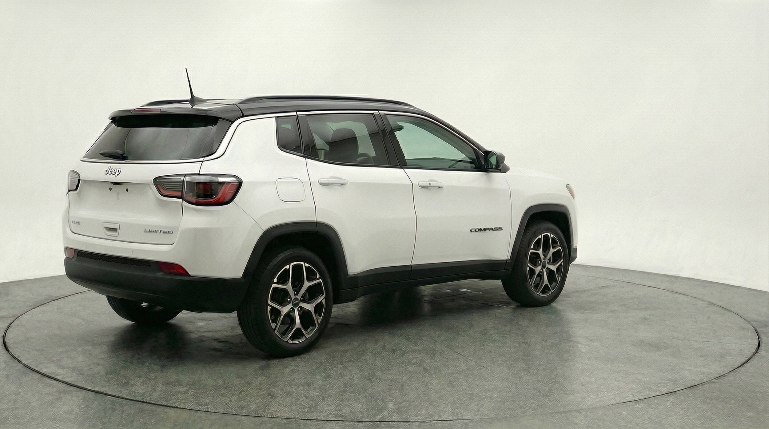 Thumbnail: 2025 Jeep Compass - 9