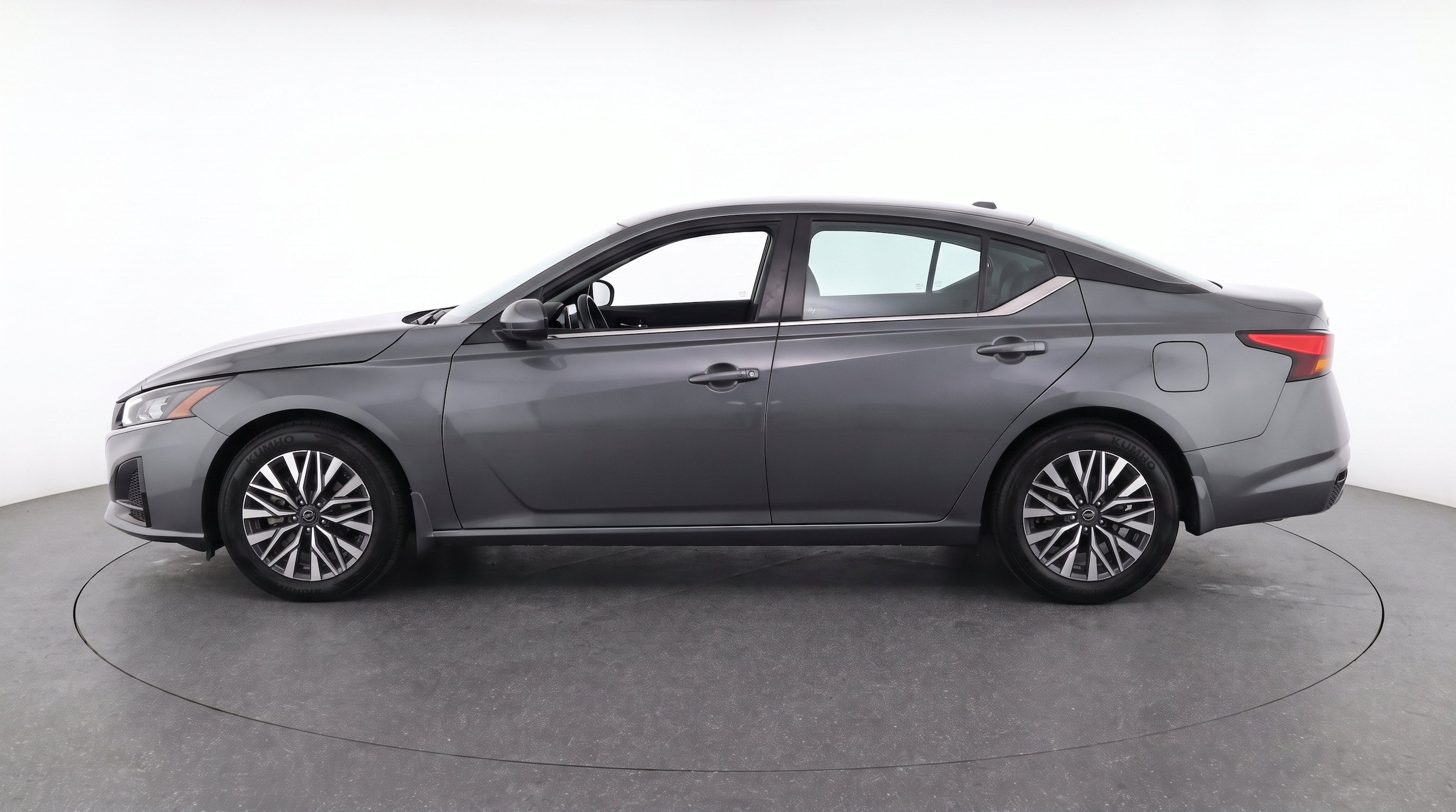 Thumbnail: 2026 Nissan Altima - 5