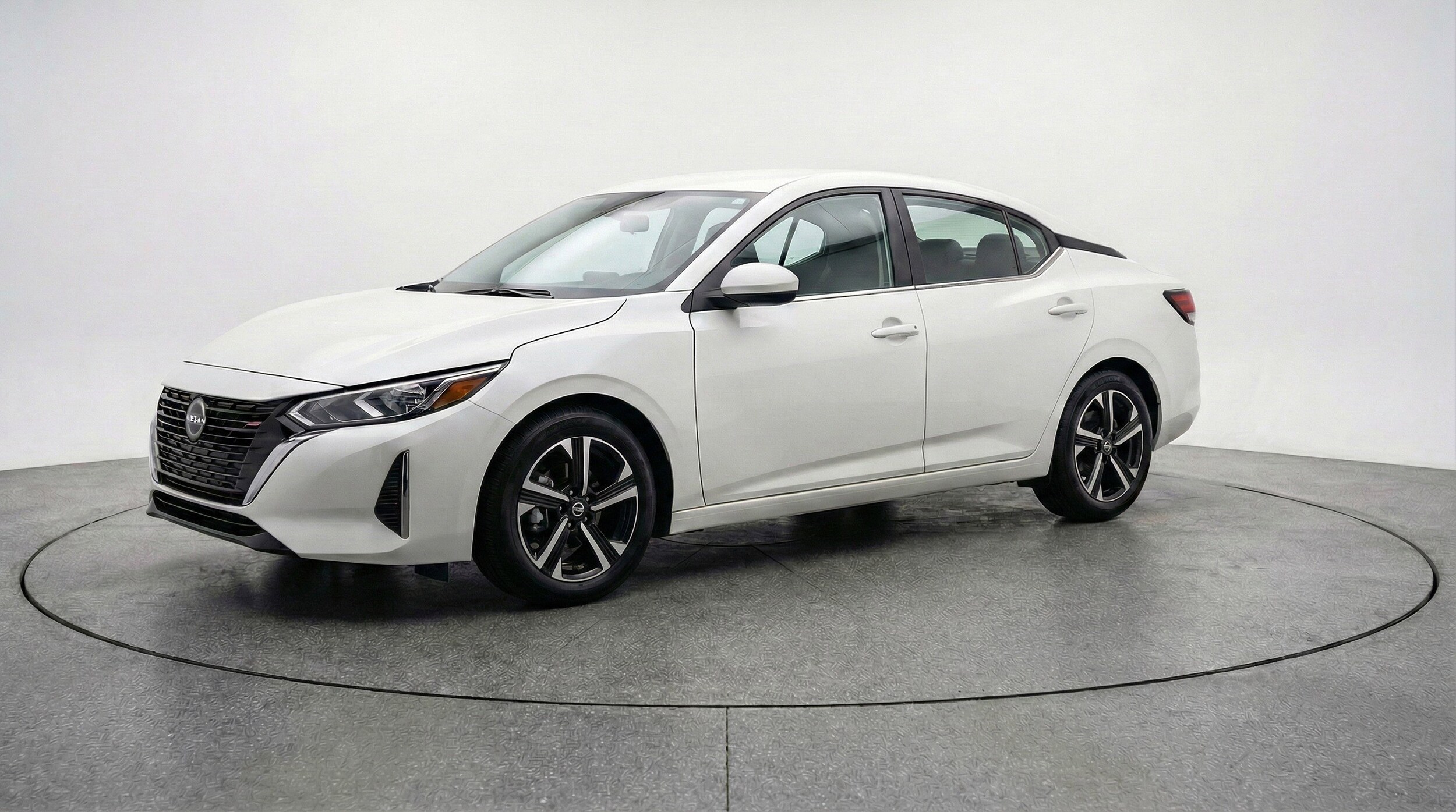 Thumbnail: 2025 Nissan Sentra - 3