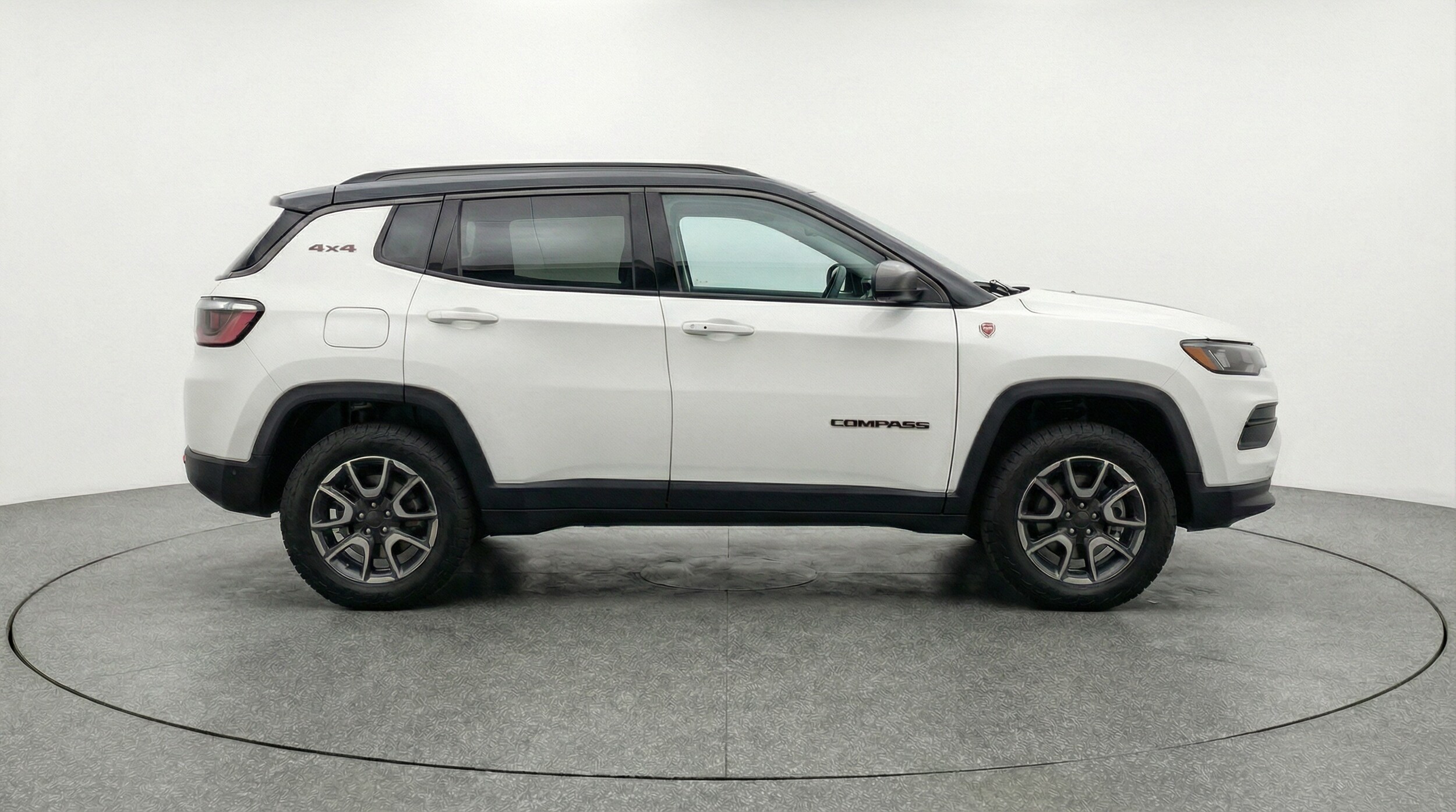 Thumbnail: 2025 Jeep Compass - 8