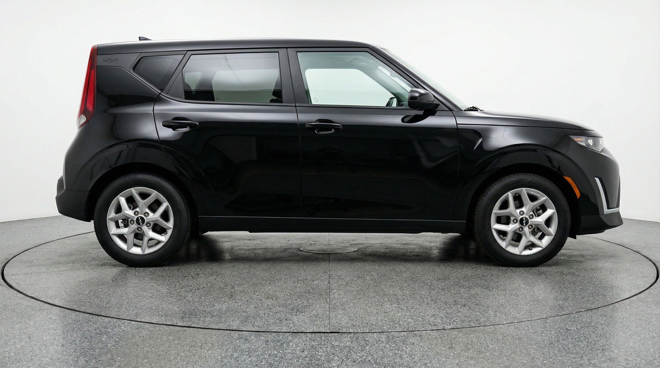 Thumbnail: 2025 Kia Soul - 11