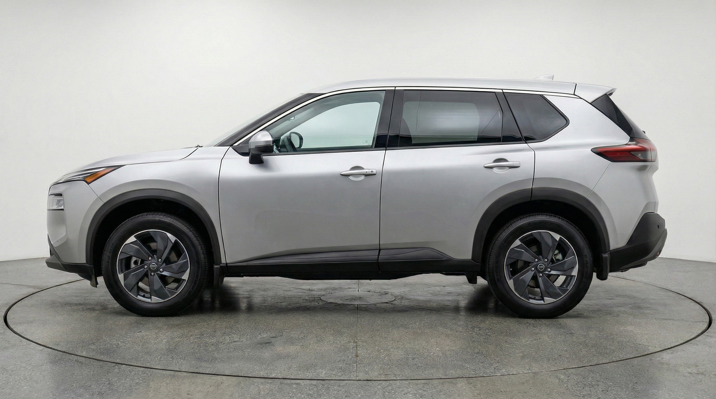 Thumbnail: 2025 Nissan Rogue - 5