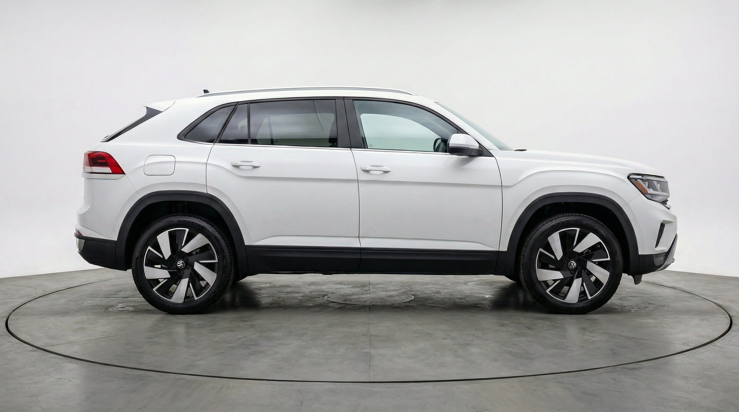 Thumbnail: 2026 Volkswagen Atlas - 11
