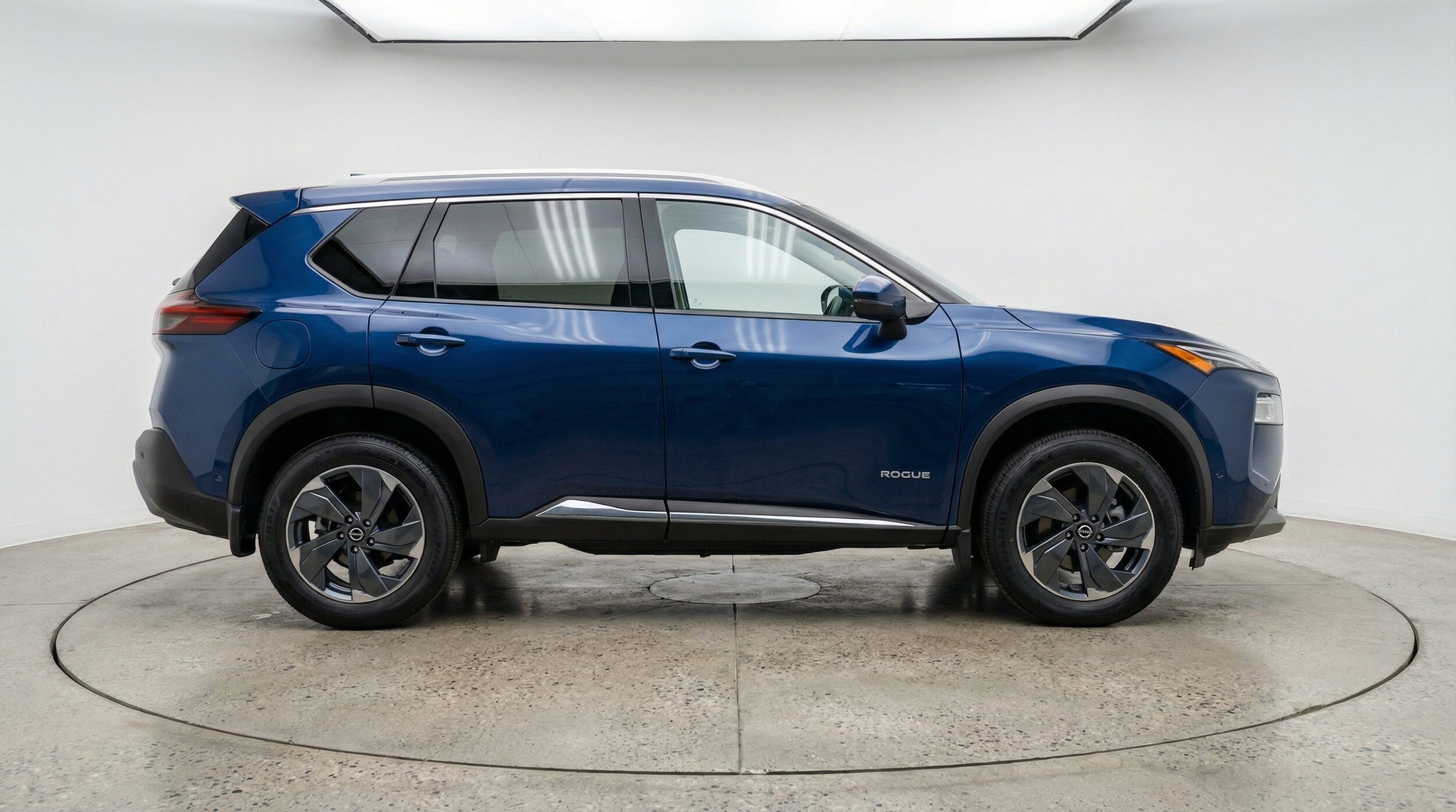 Thumbnail: 2025 Nissan Rogue - 11