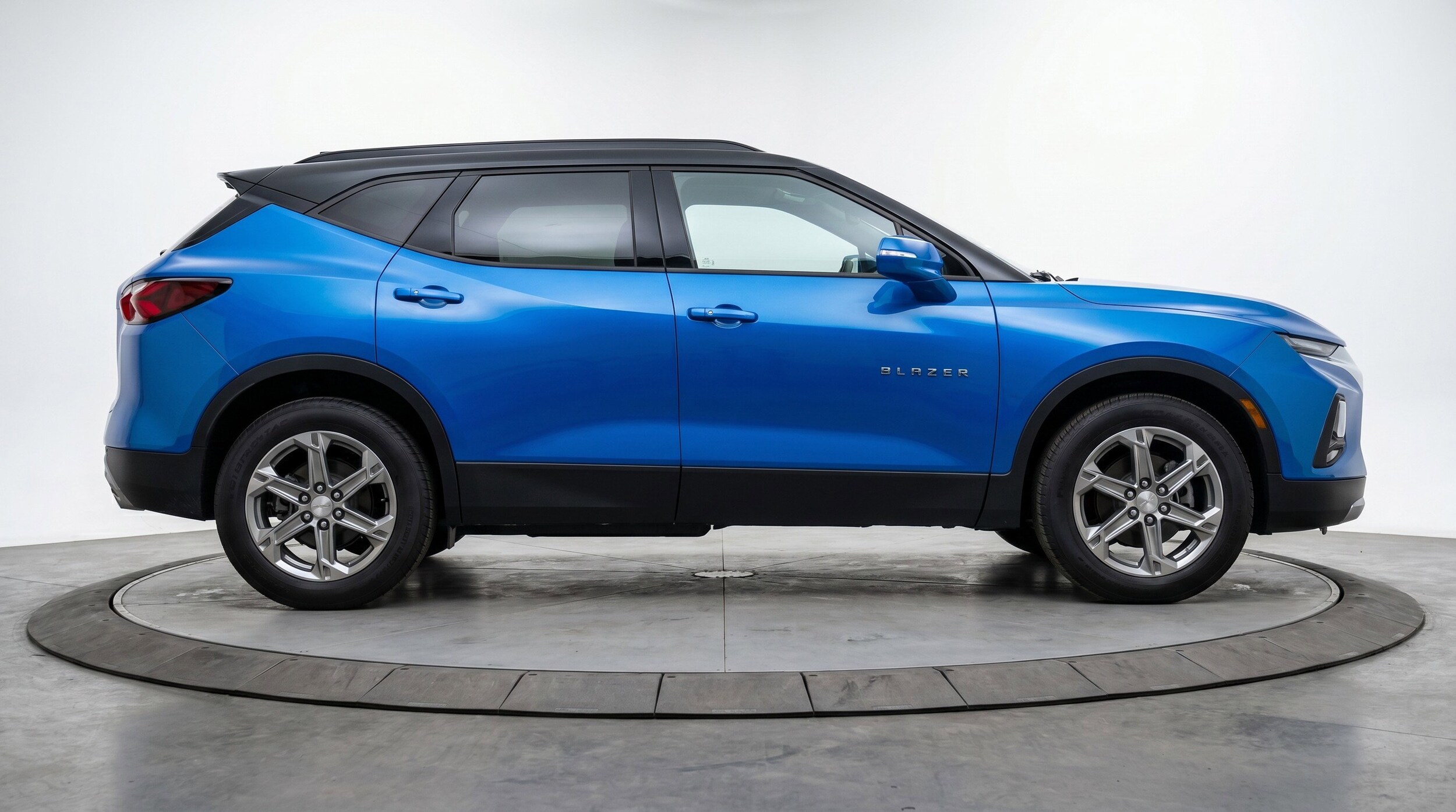 Thumbnail: 2025 Chevrolet Blazer - 11