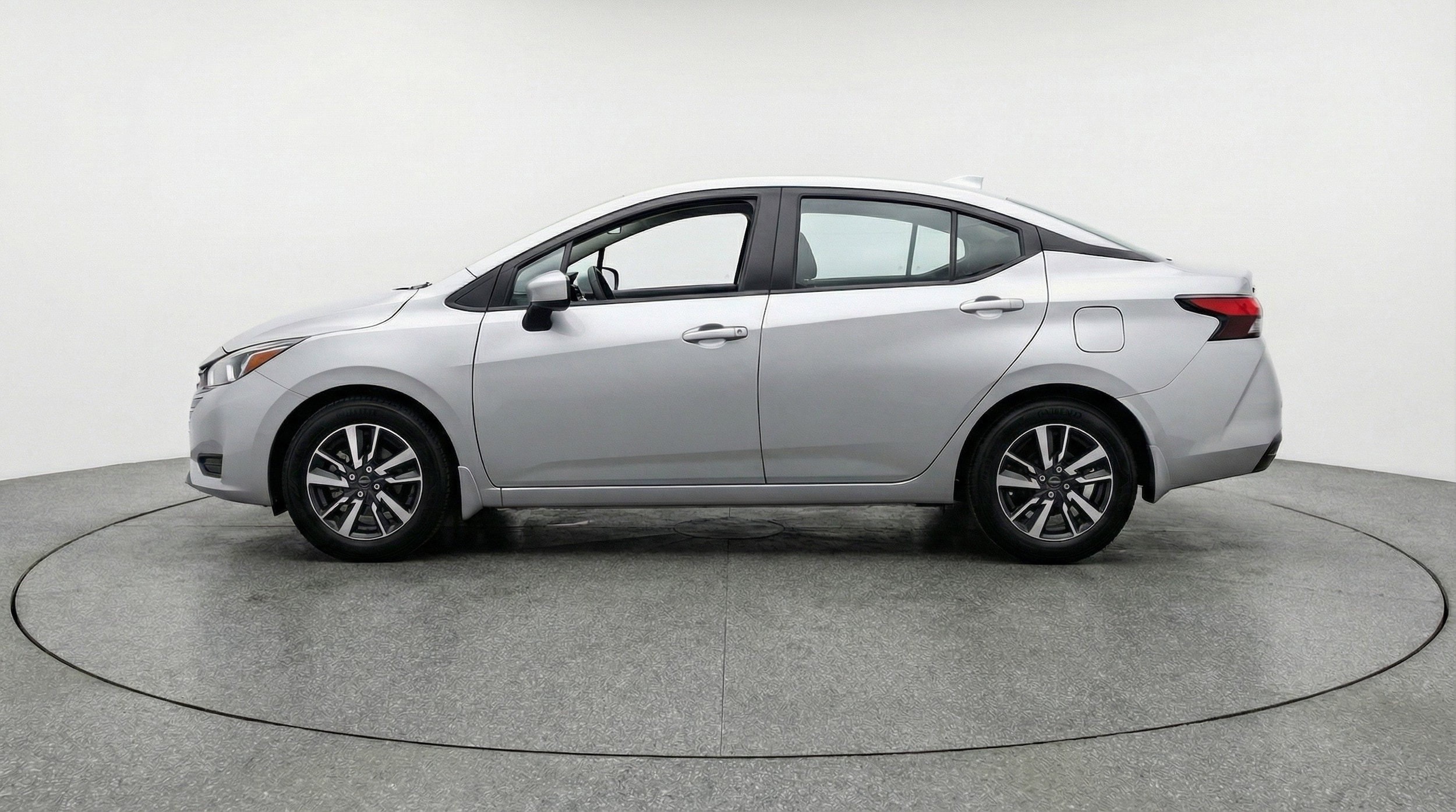 Thumbnail: 2025 Nissan Versa - 5