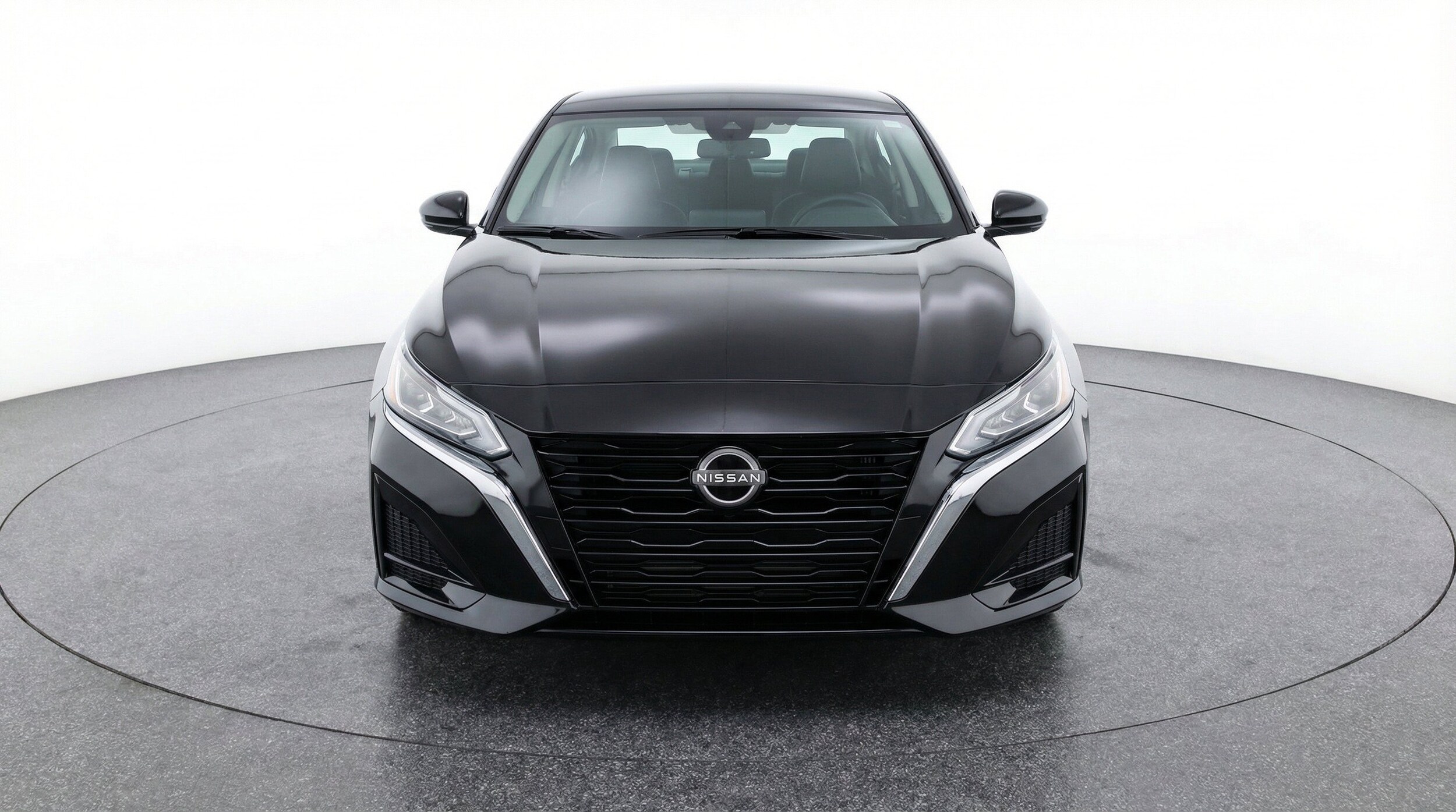 Thumbnail: 2025 Nissan Altima - 2