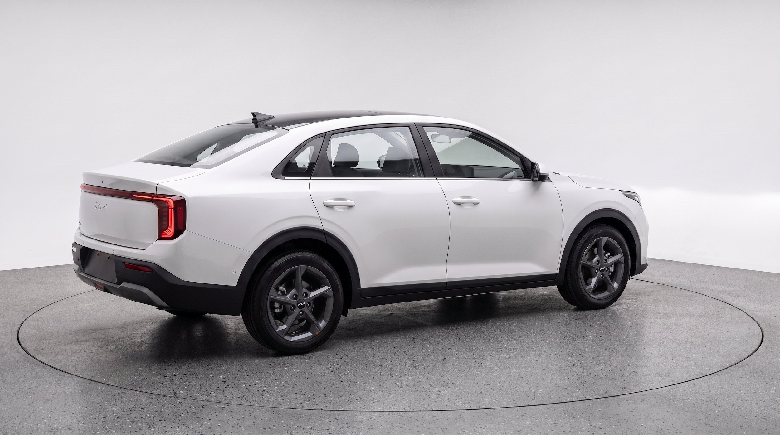 Thumbnail: 2026 Kia K4 - 9