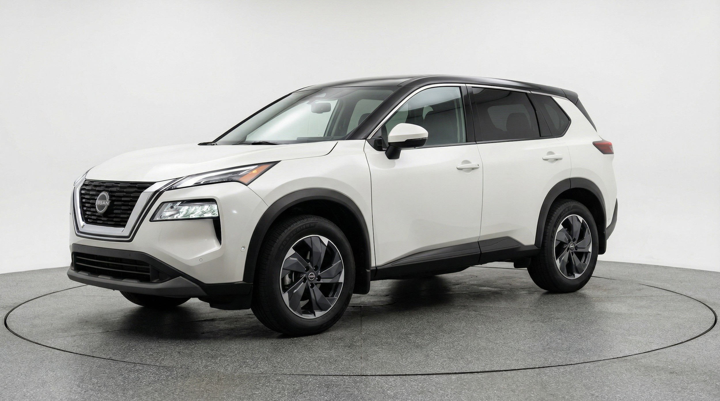 Thumbnail: 2025 Nissan Rogue - 3