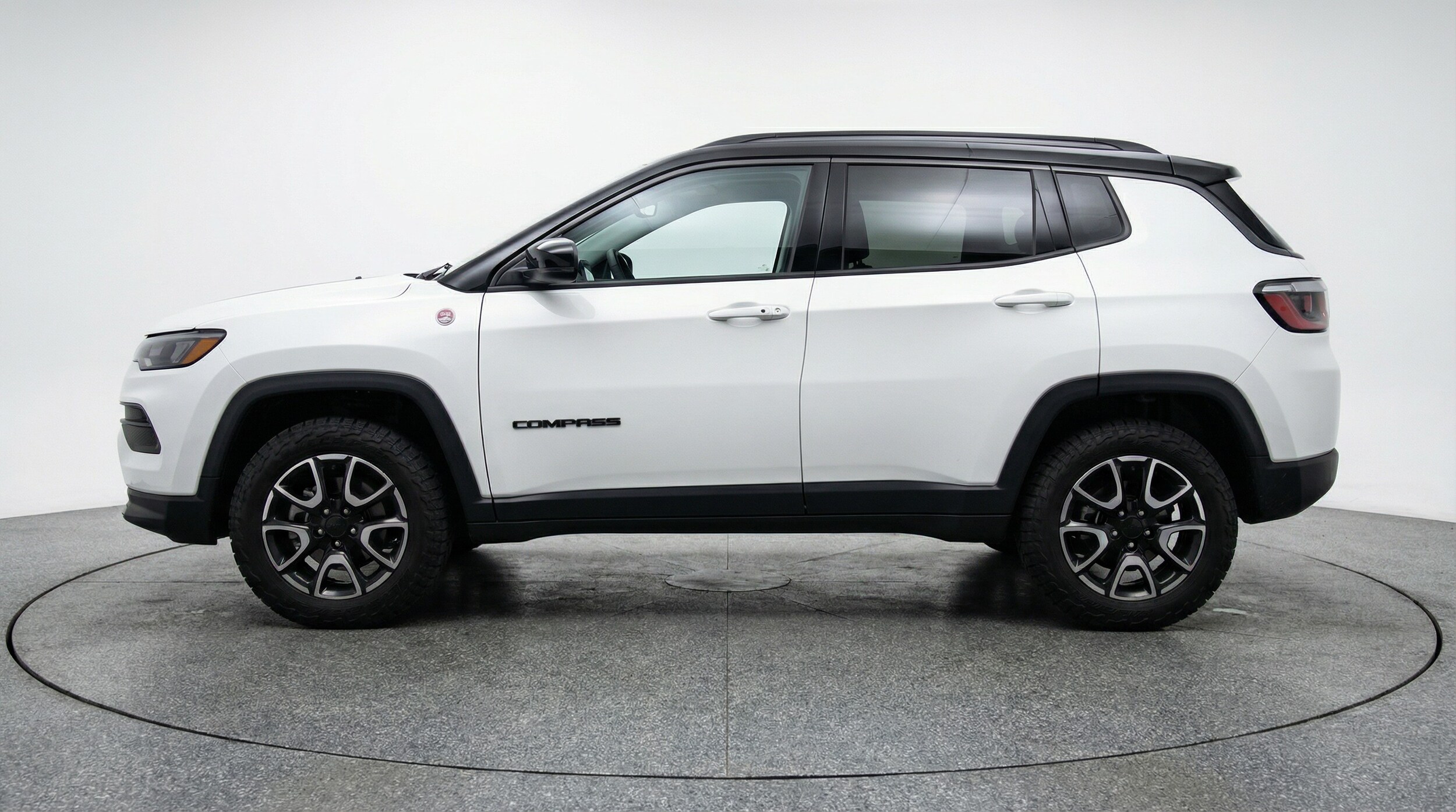 Thumbnail: 2025 Jeep Compass - 4