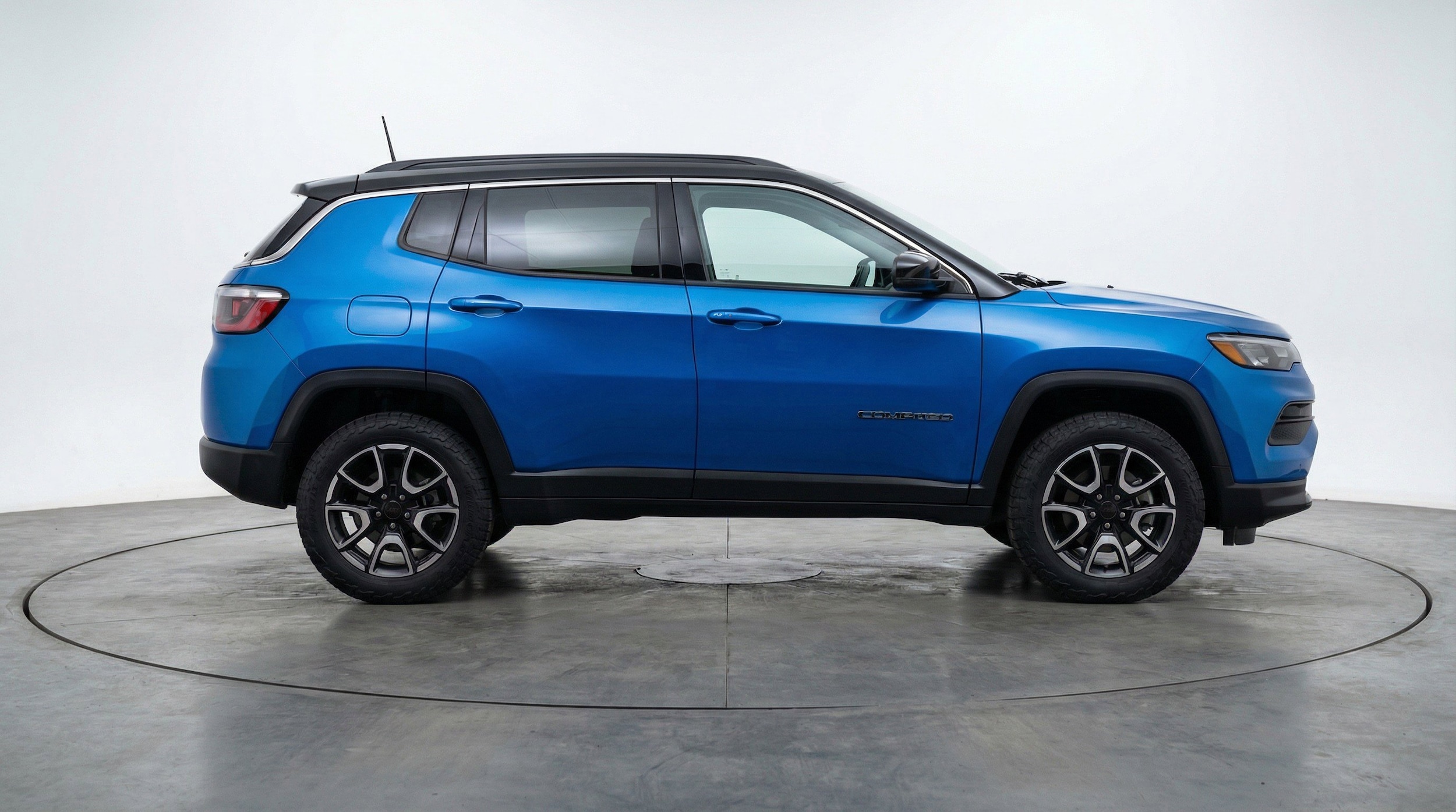 Thumbnail: 2025 Jeep Compass - 11