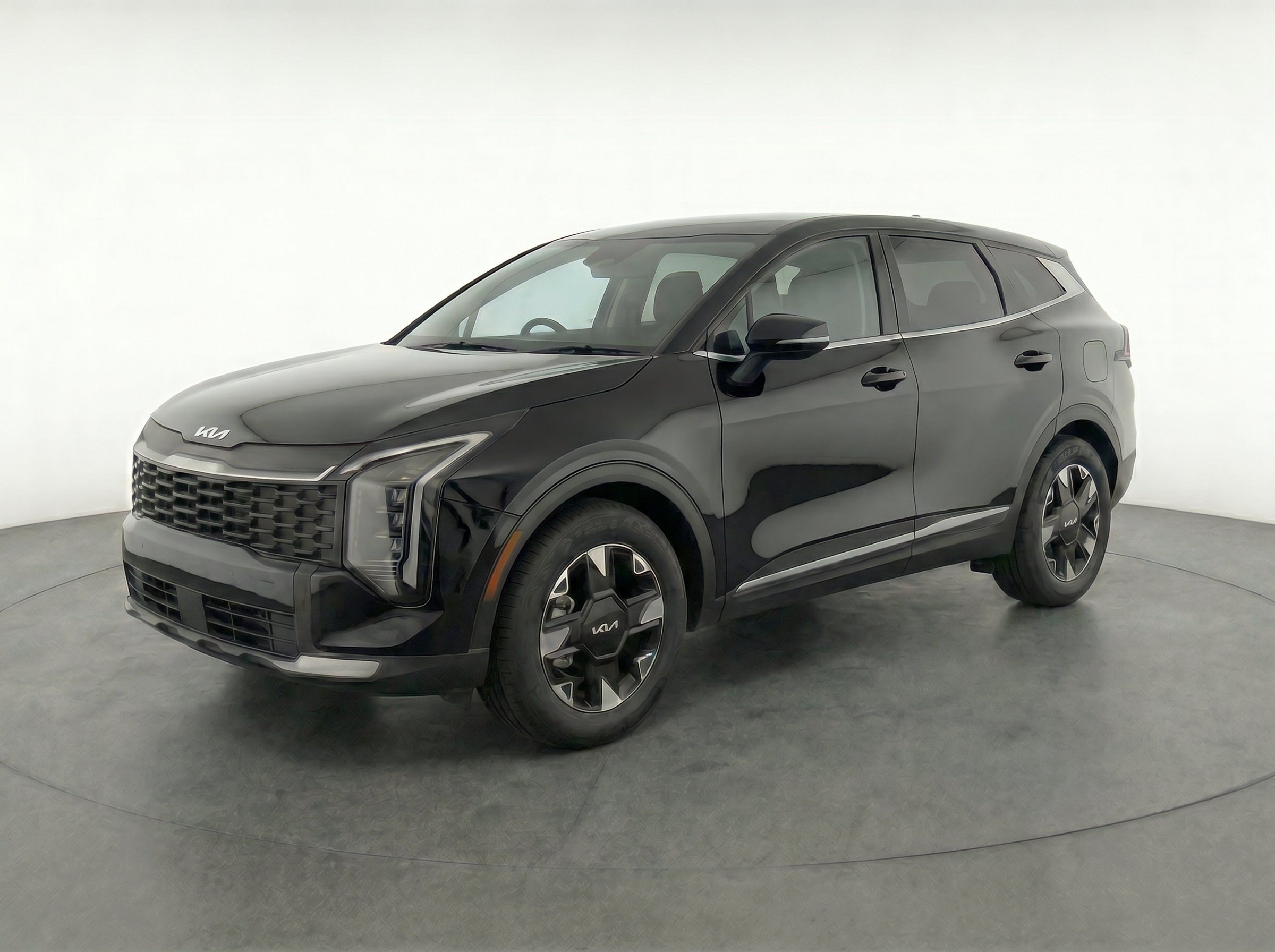 Thumbnail: 2026 Kia Sportage - 3