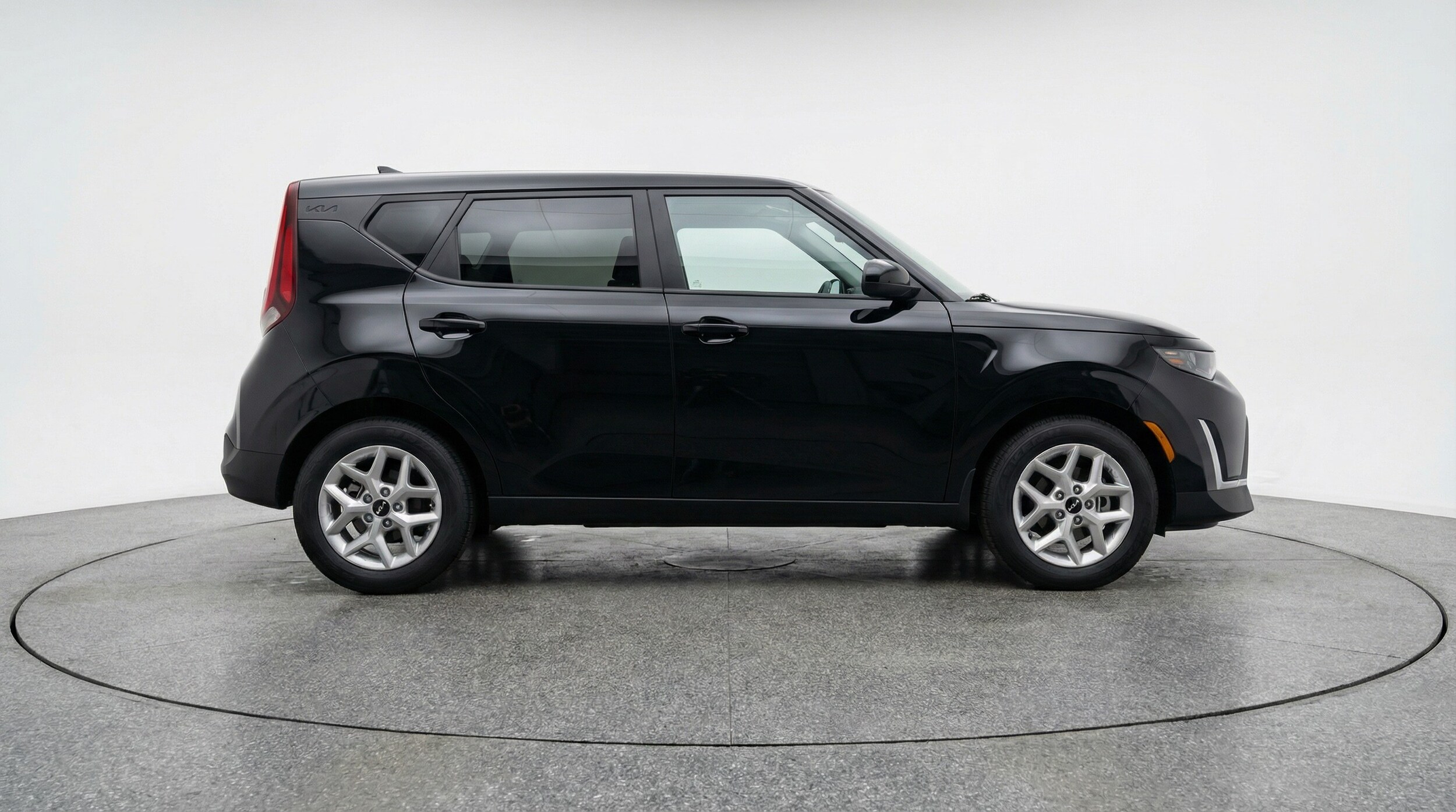 Thumbnail: 2025 Kia Soul - 8