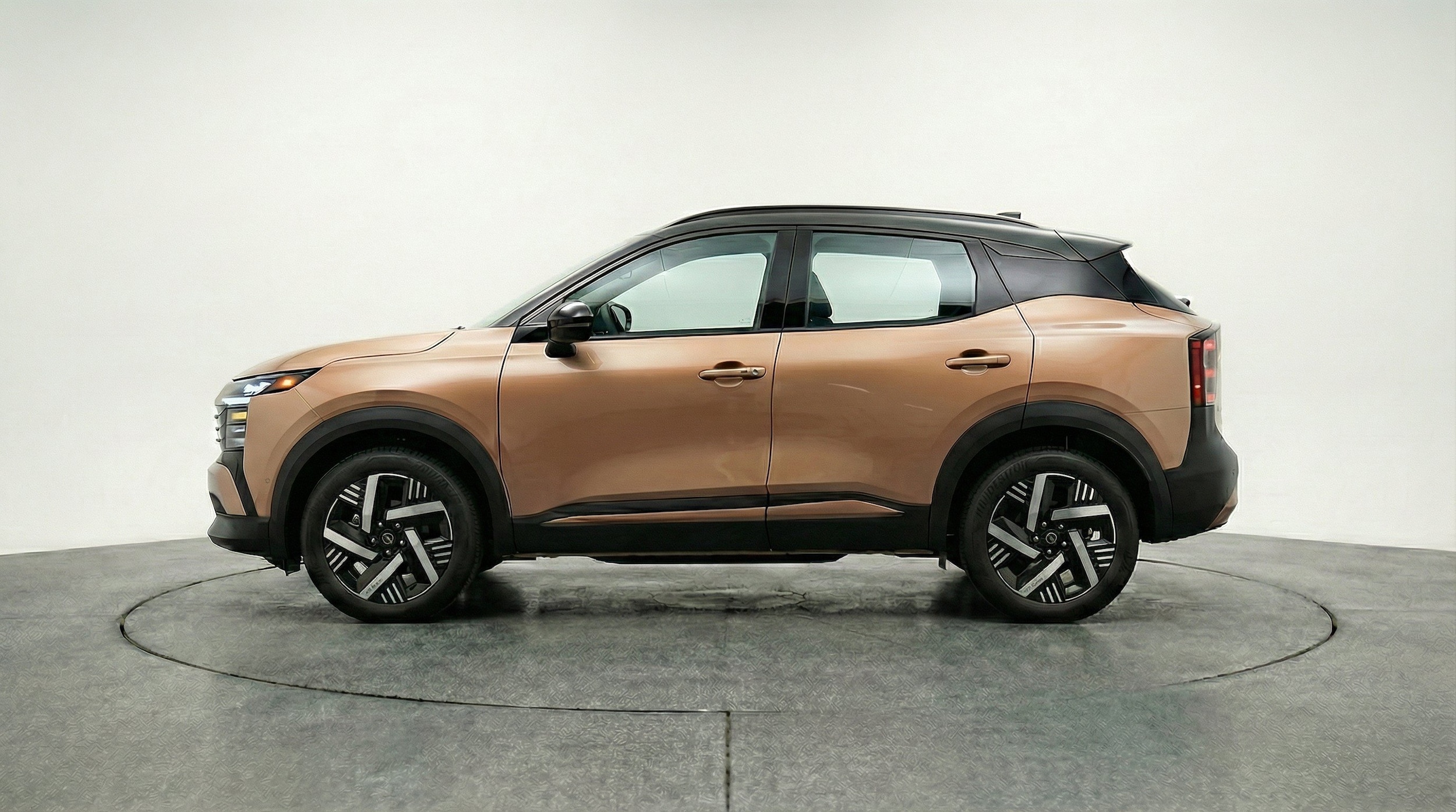 Thumbnail: 2026 Nissan Kicks - 5