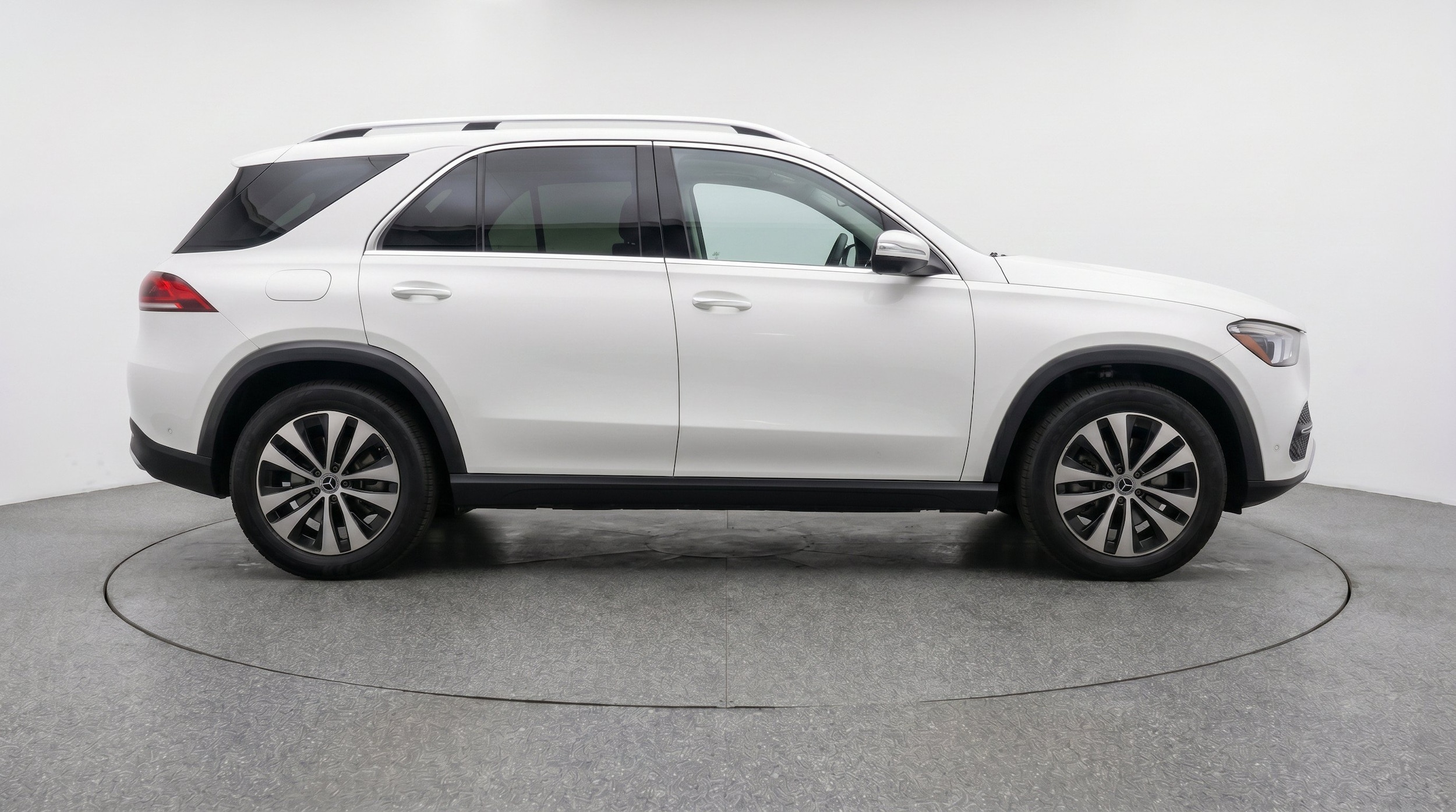 Thumbnail: 2026 Mercedes-Benz GLE - 11