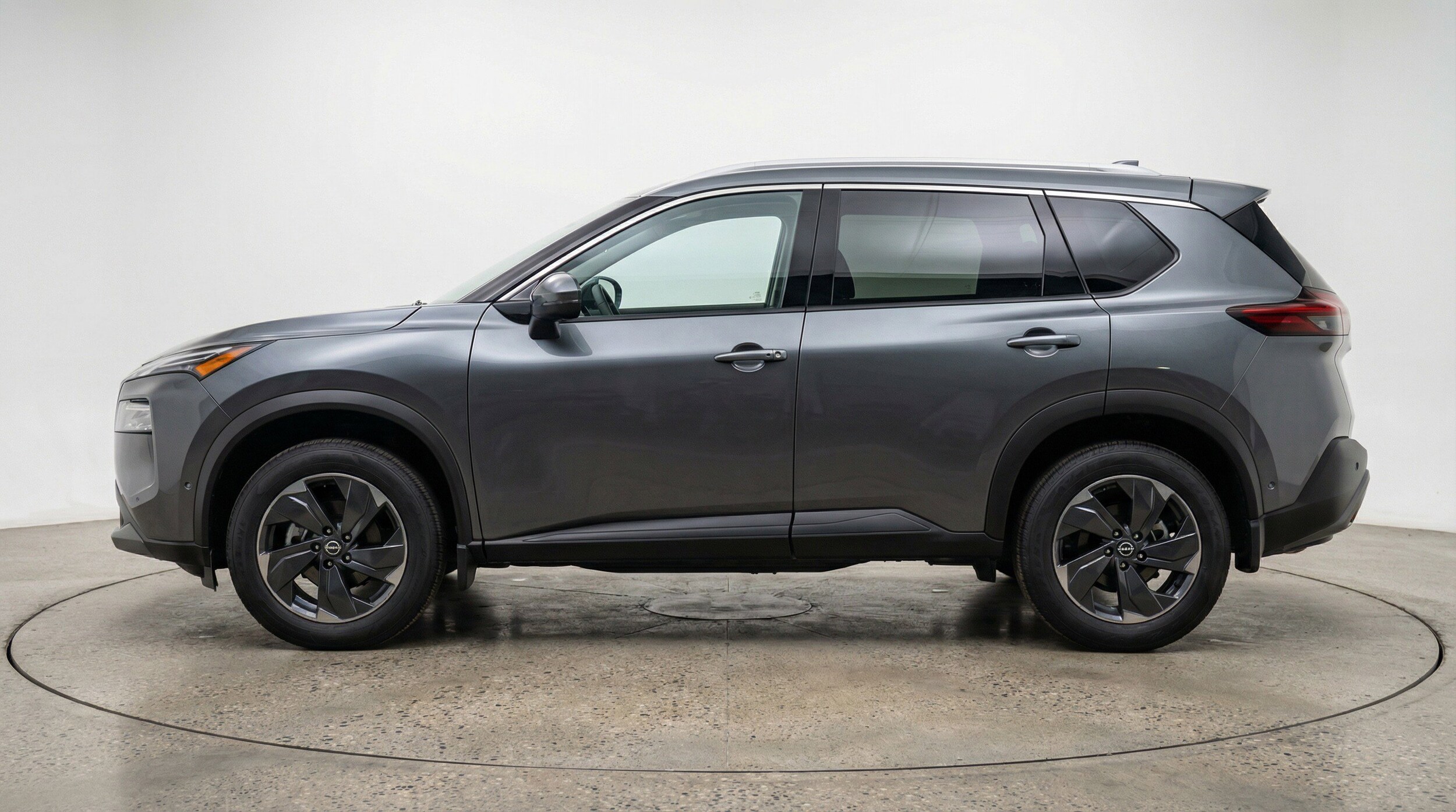 Thumbnail: 2025 Nissan Rogue - 5