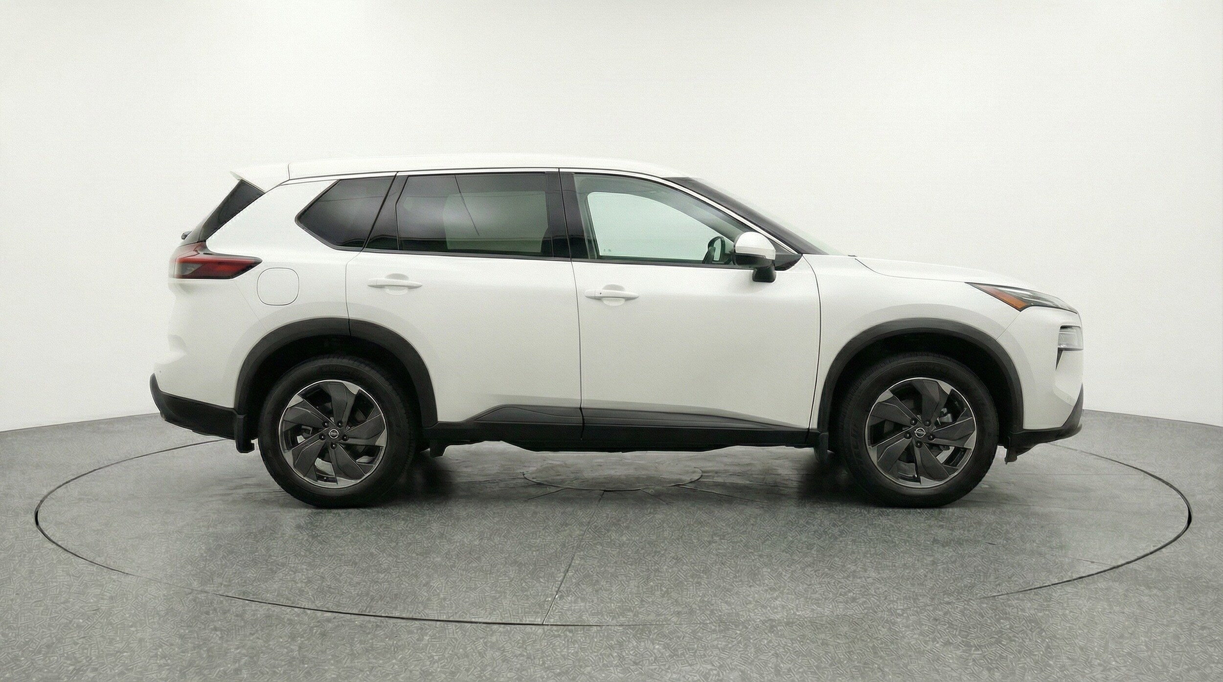 Thumbnail: 2025 Nissan Rogue - 11