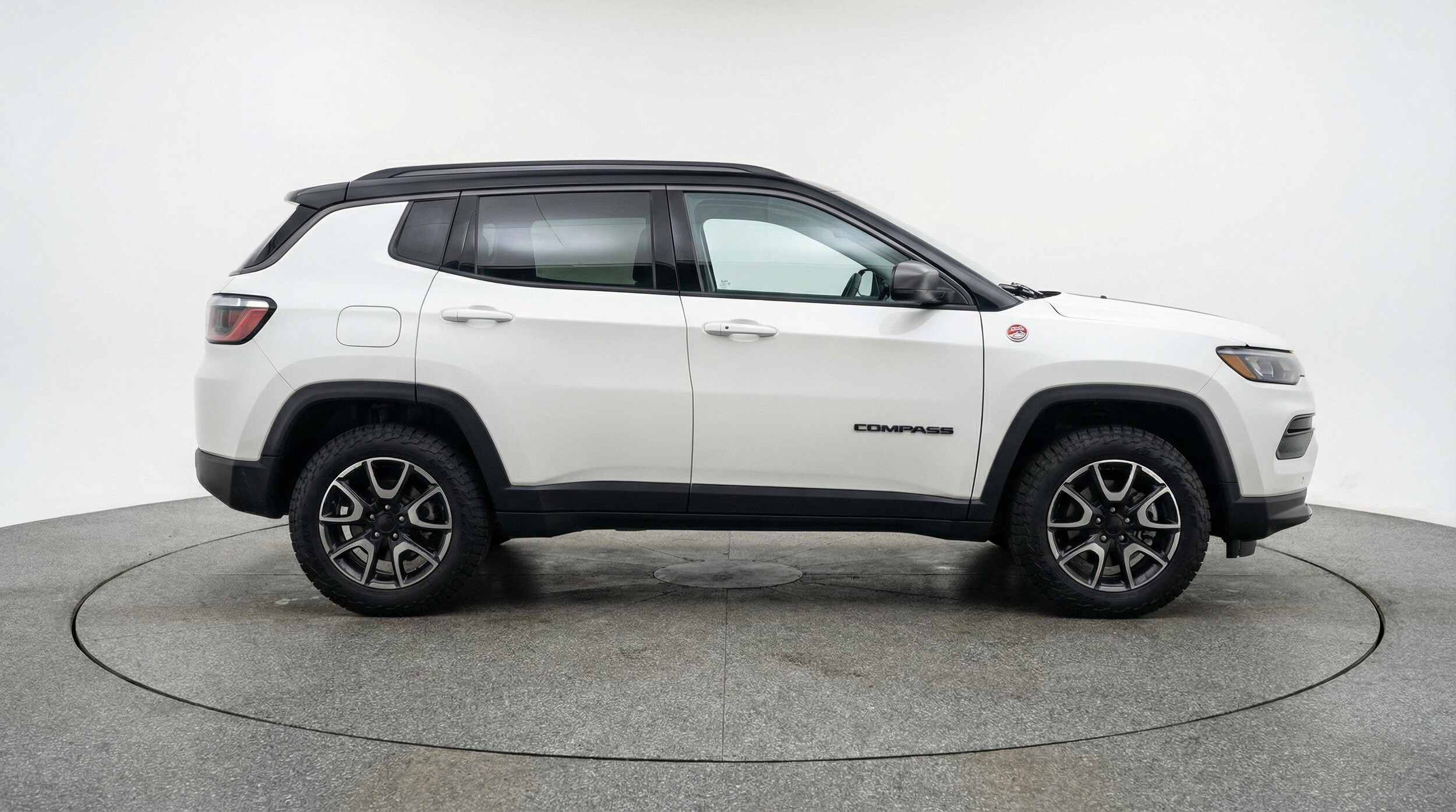 Thumbnail: 2025 Jeep Compass - 11