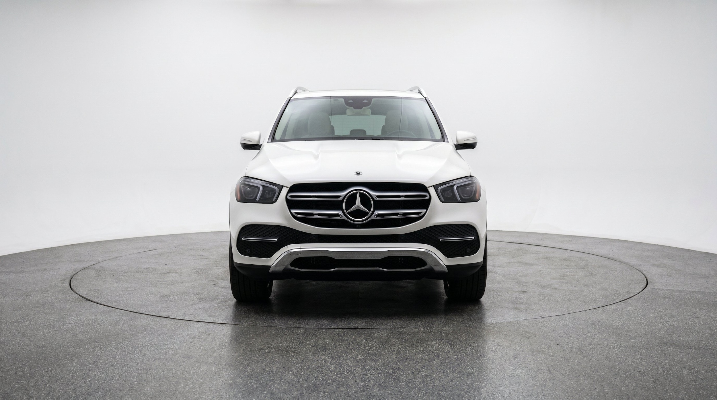Thumbnail: 2026 Mercedes-Benz GLE - 2