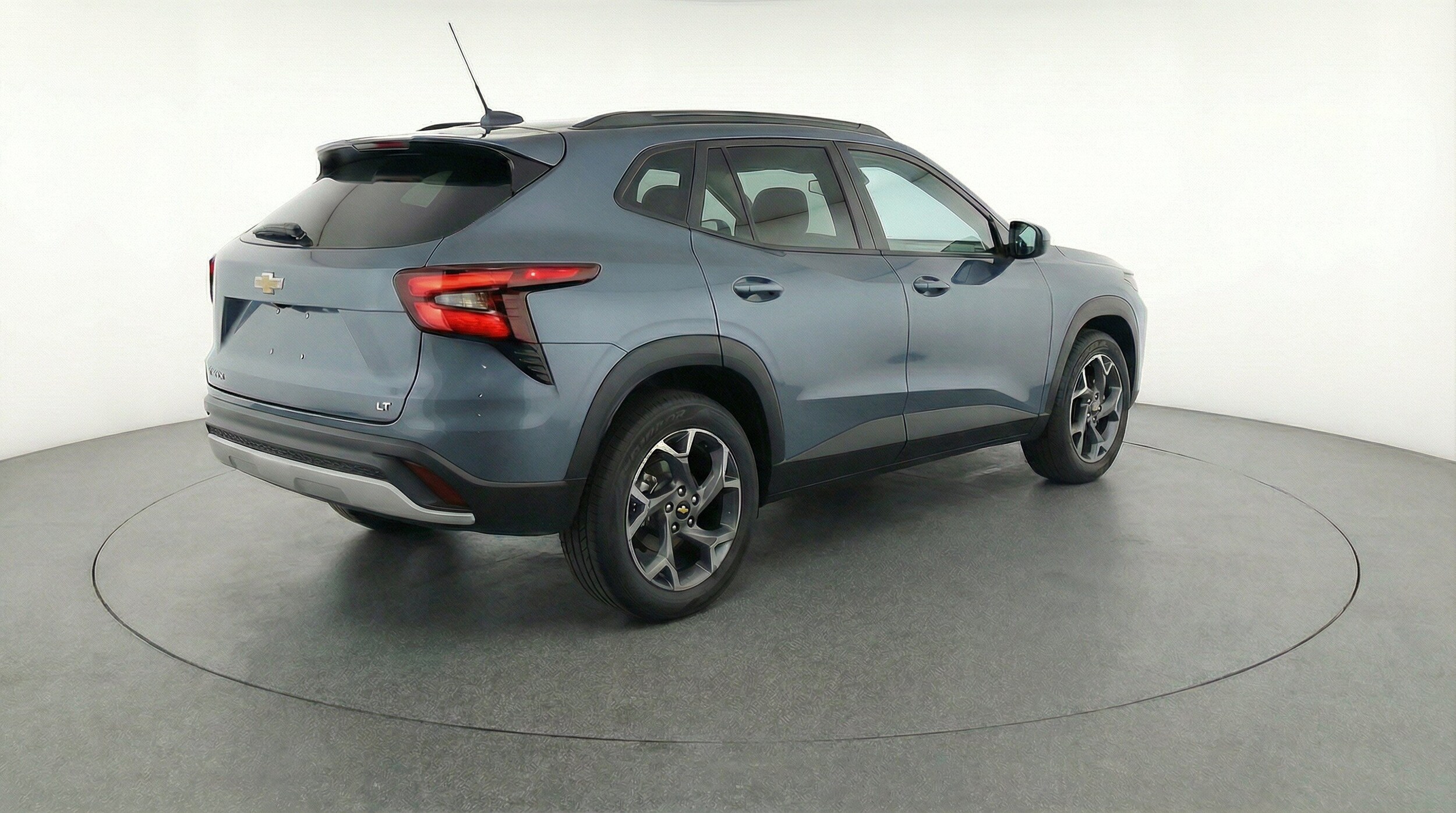 Thumbnail: 2025 Chevrolet Trax - 9