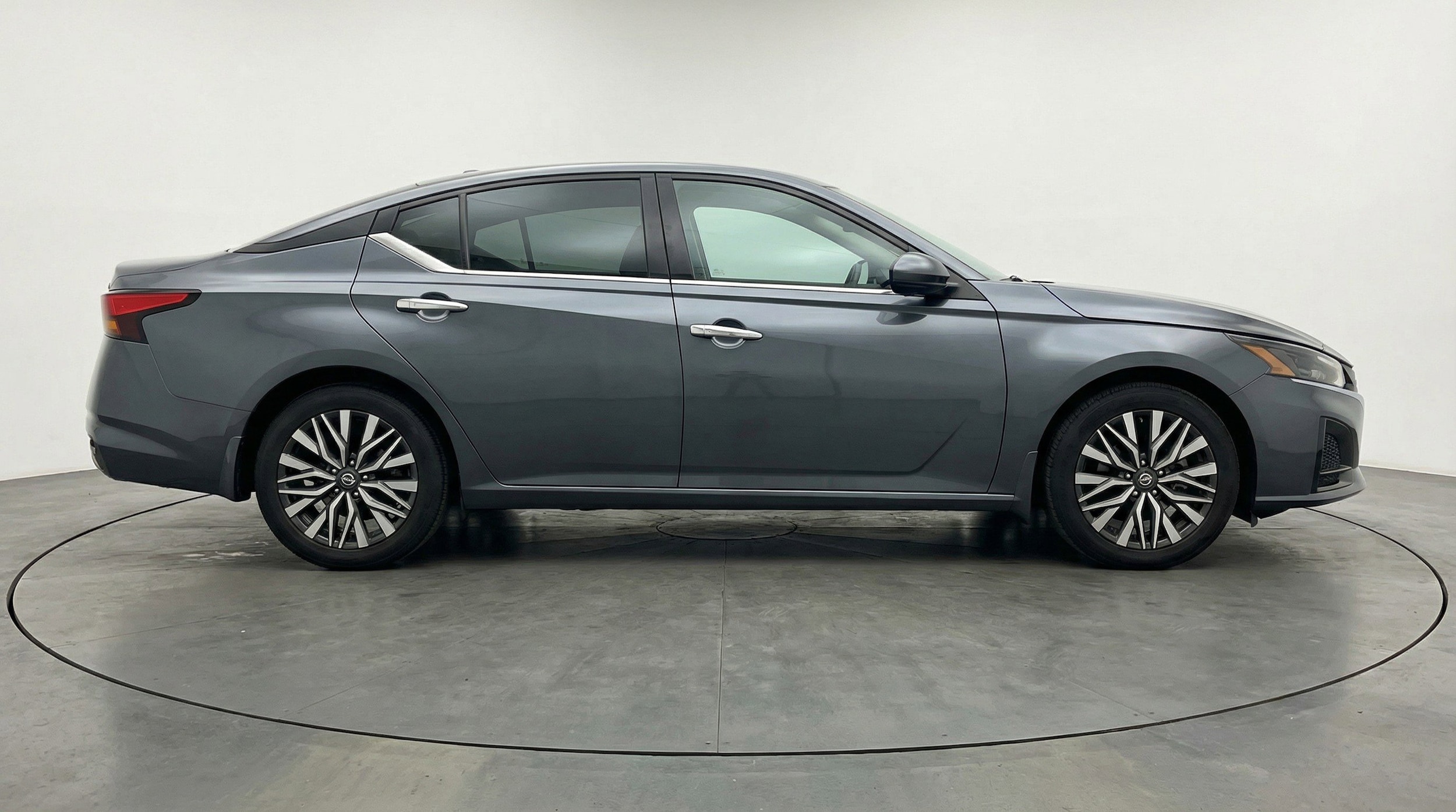 Thumbnail: 2025 Nissan Altima - 11