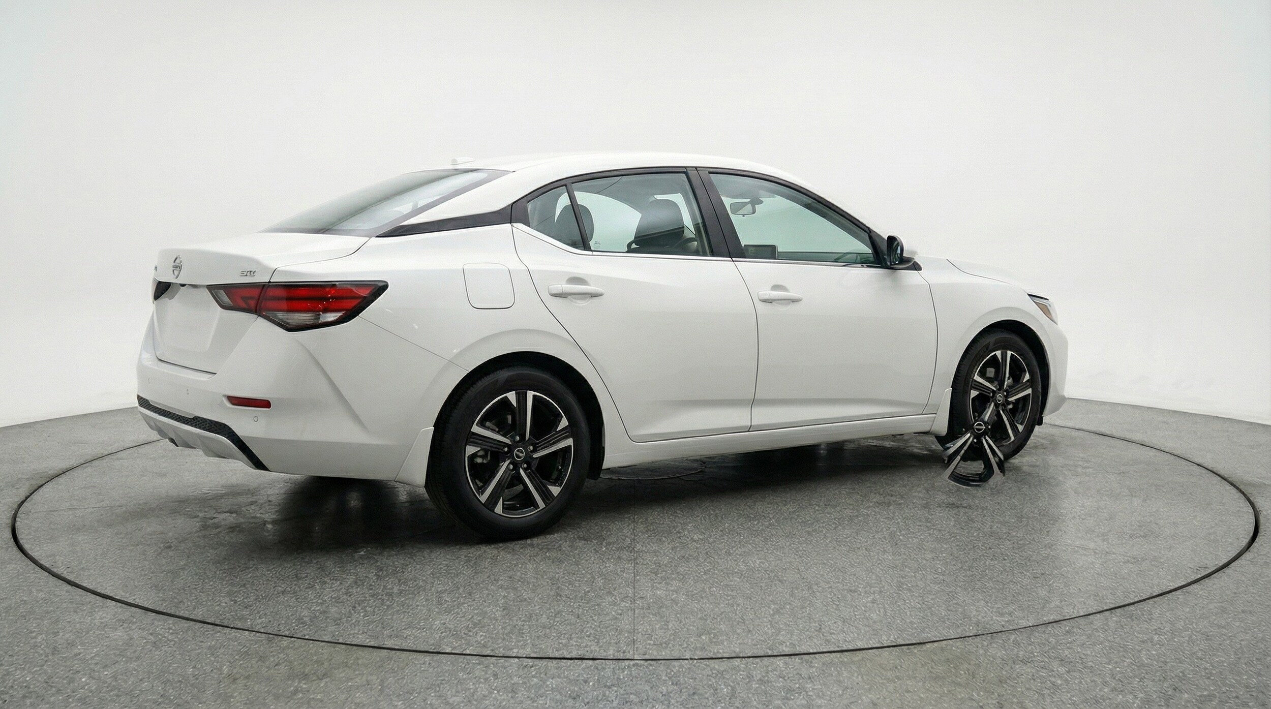 Thumbnail: 2025 Nissan Sentra - 9